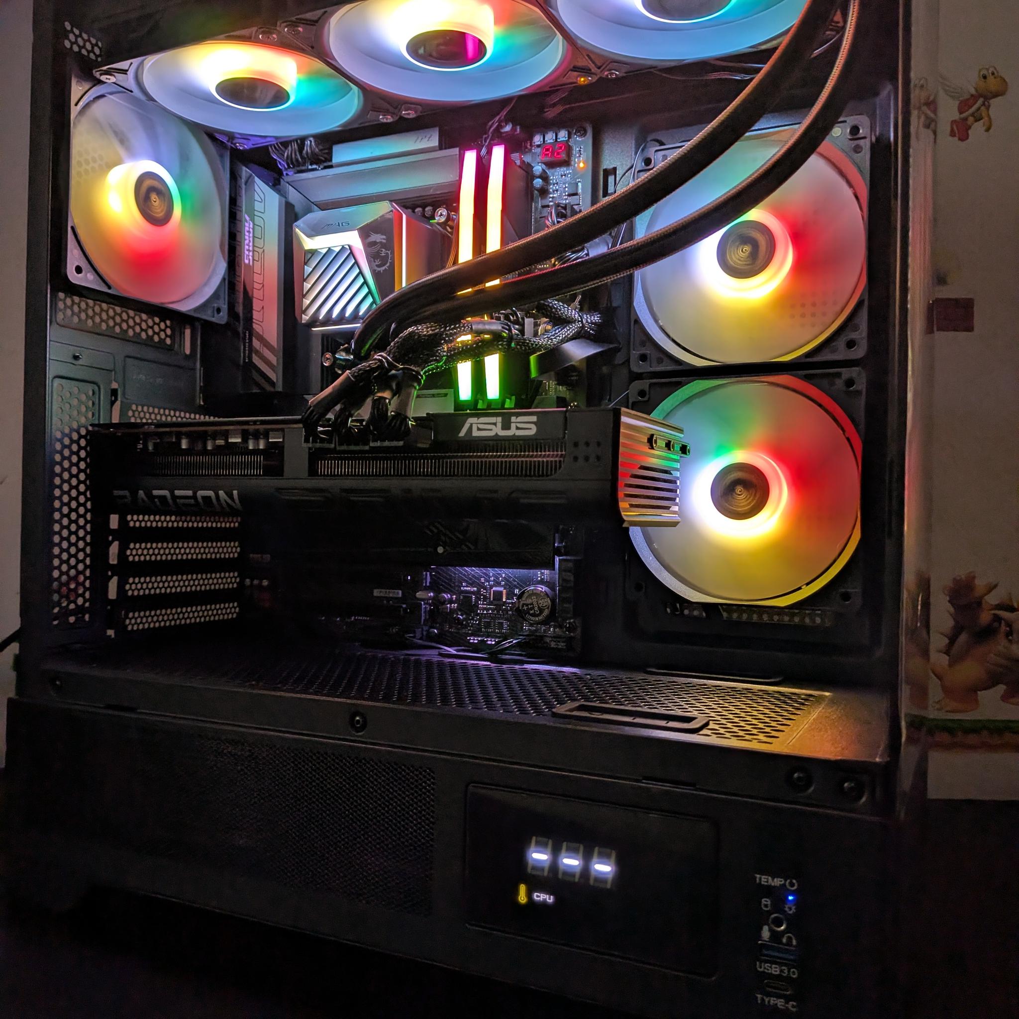 Core Ultra 7 265K | RX 9070 XT | 32 GB DDR5  | 1 TB | 1000W