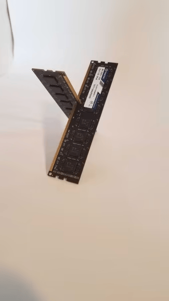 TIMETEC DDR3-1333 (2x8gb)