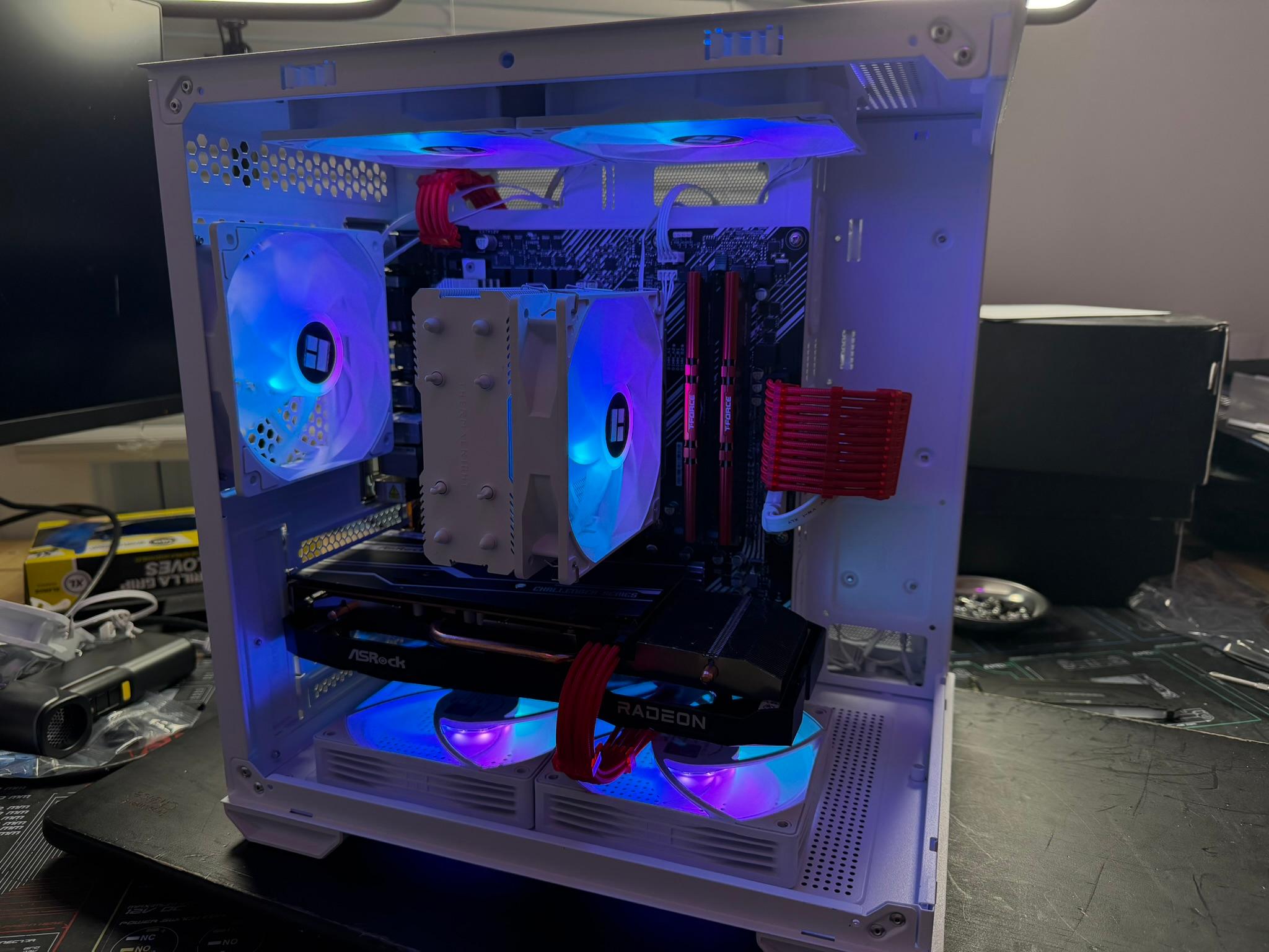 7 3700X|RX 6600XT|DDR4 3200 MT's 16gb|Gaming PC
