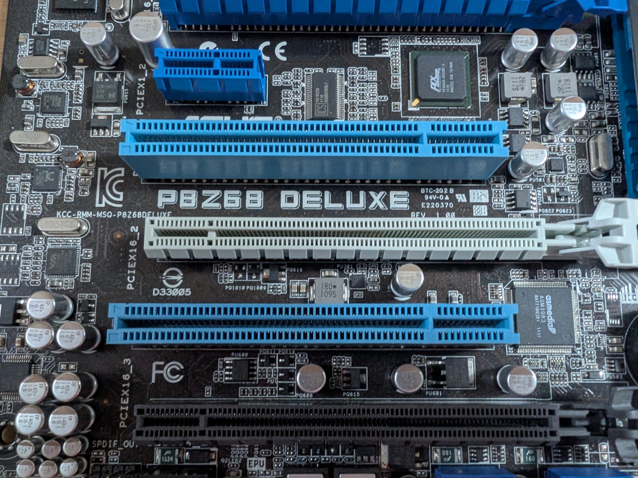 Asus P8Z68 + Core i7 2600 + 16GB DDR3 2133MTs + Radeon HD 6870 1GB
