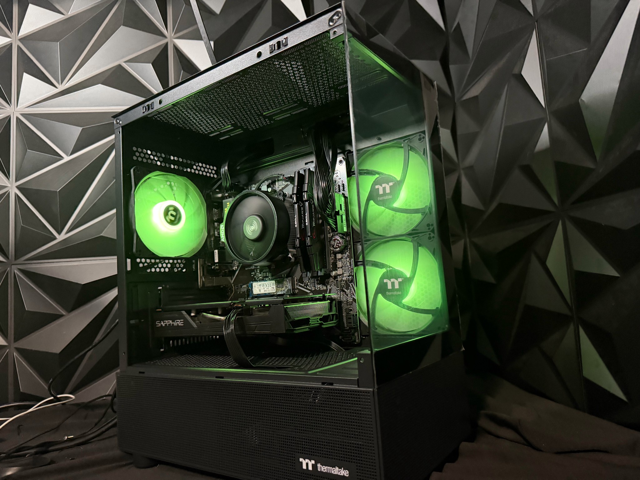 💸🎮 THE BUDGET BOOMER 🎮💸Ryzen 5 5500| RX 5600XT| 16 GB DDR5| 500GB NVMe| 650W PSU
