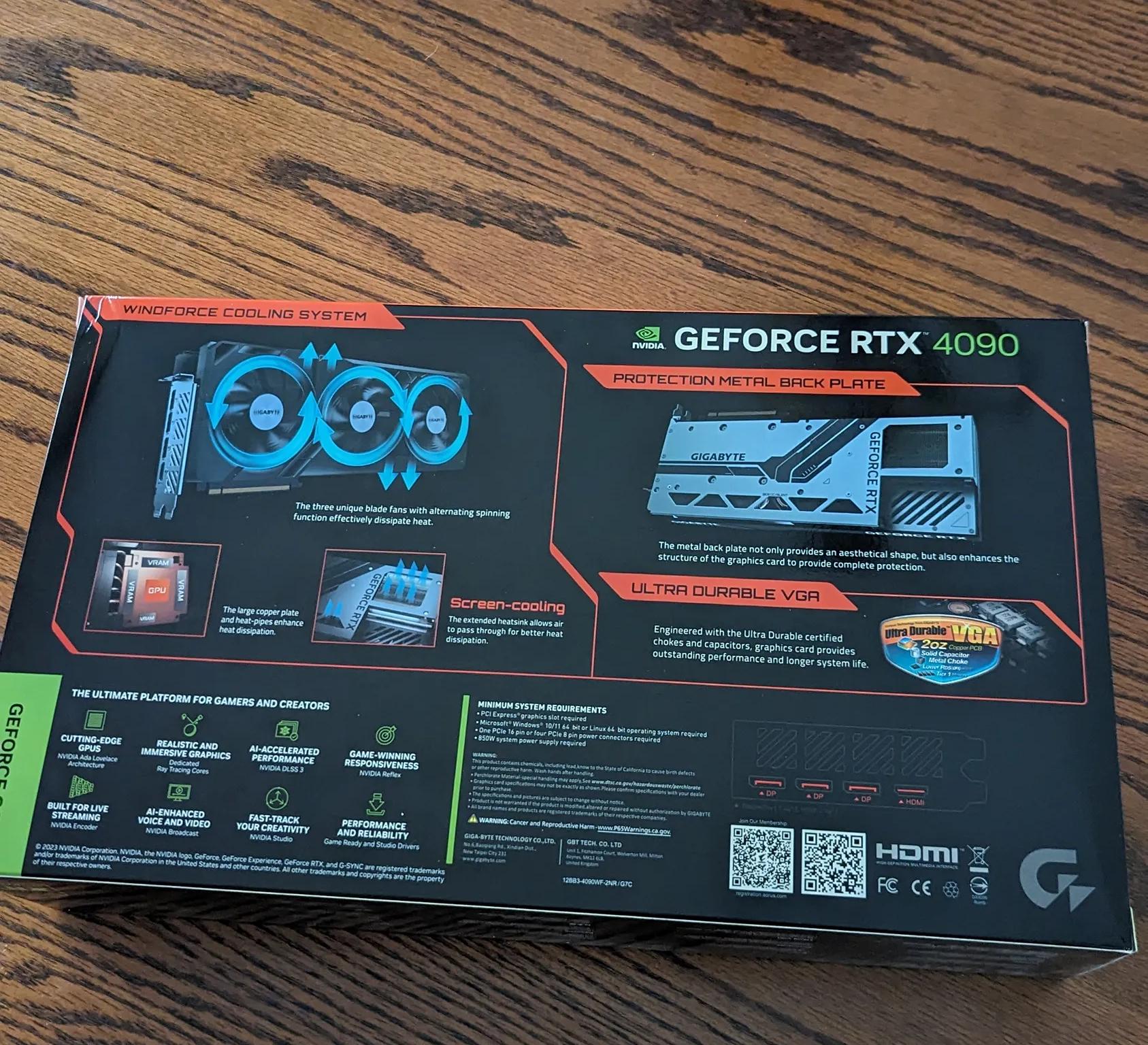 GIGABYTE GeForce RTX 4090 WINDFORCE V2 and cable mod cable