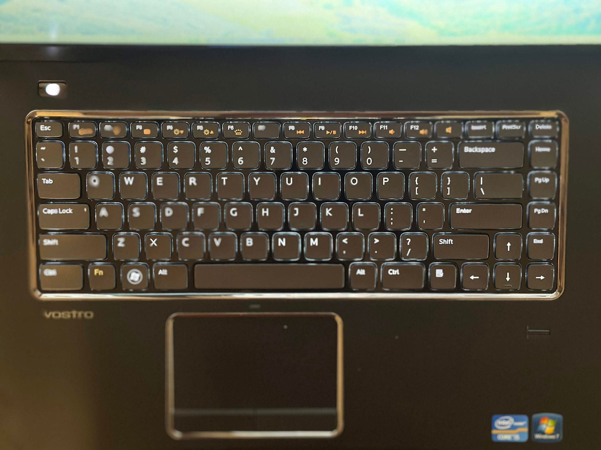 Dell Vostro 3550 | Intel i5 2520M | 8GB DDR3 | 256GB SSD | HD Graphics | Win11 | 15.6" Laptop