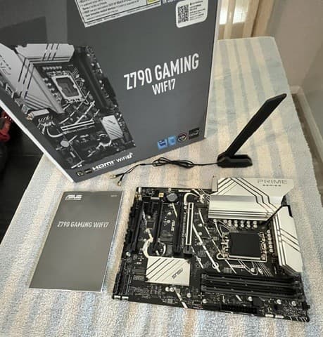 ASUS Z790 GAMING WIFI7