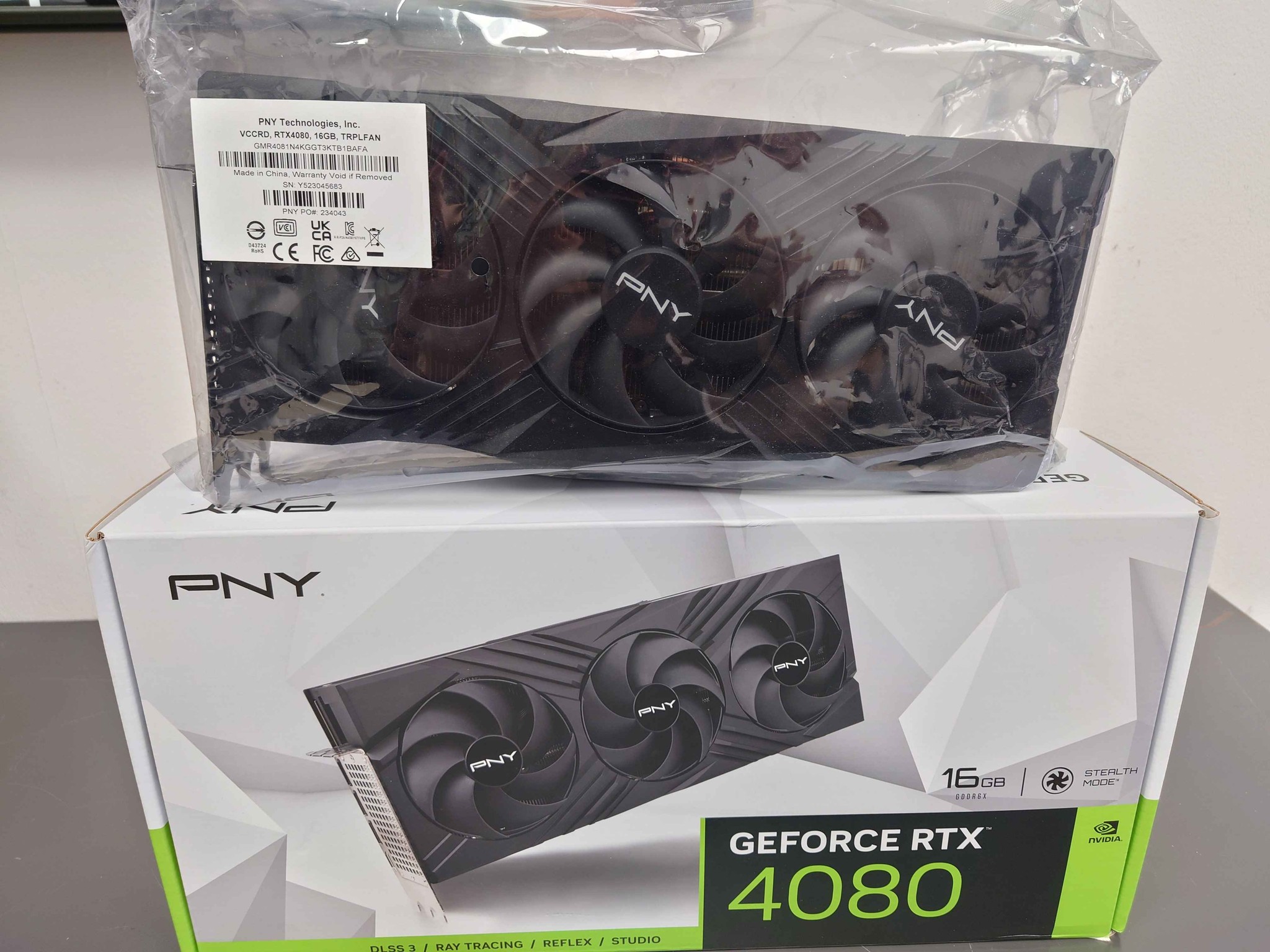 PNY VERTO GeForce RTX 4080 (Repasted, Repadded, 4090 Cooler)