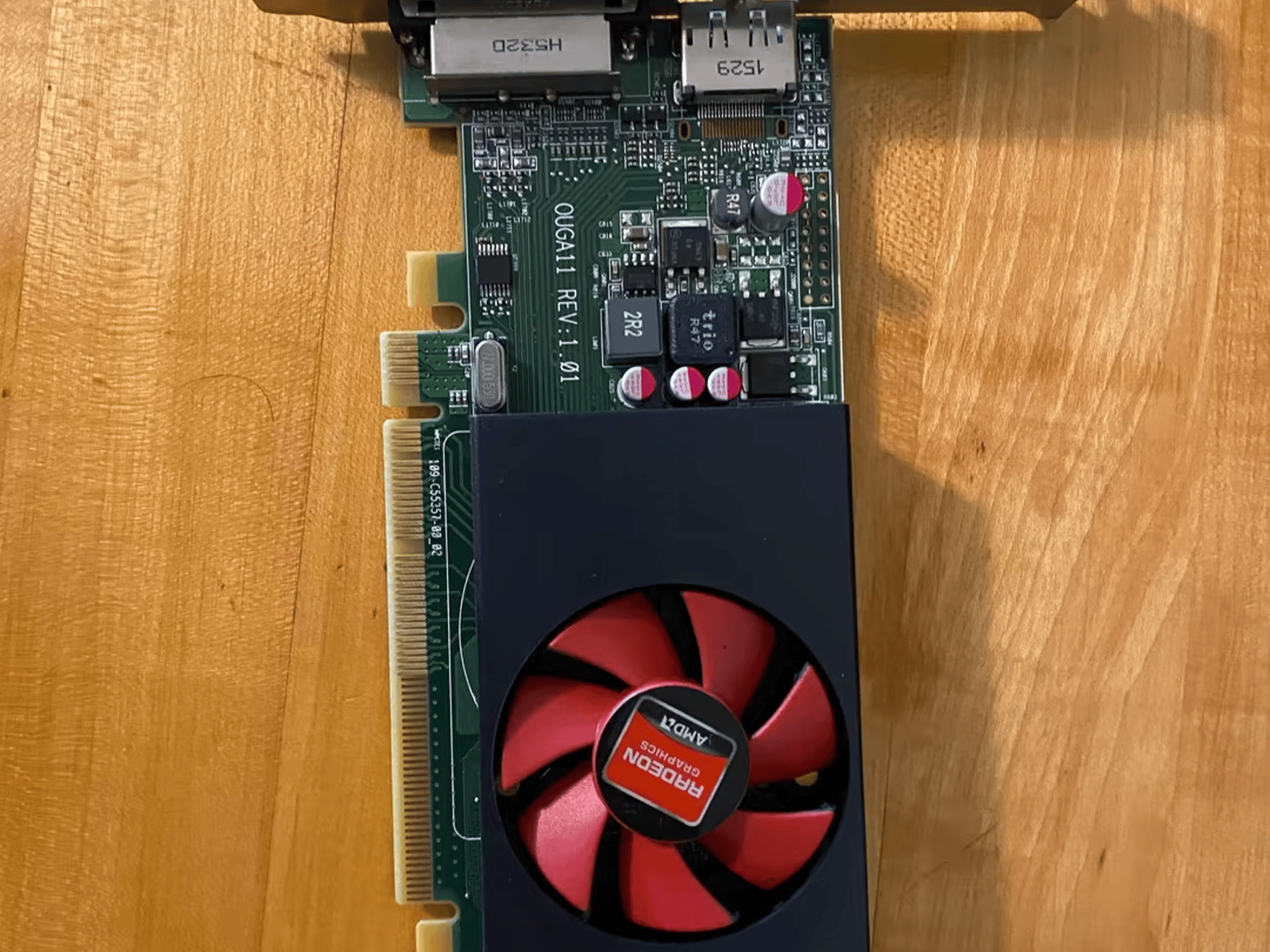 PCIe, R7 240 2gb. Simple GPU for display out
