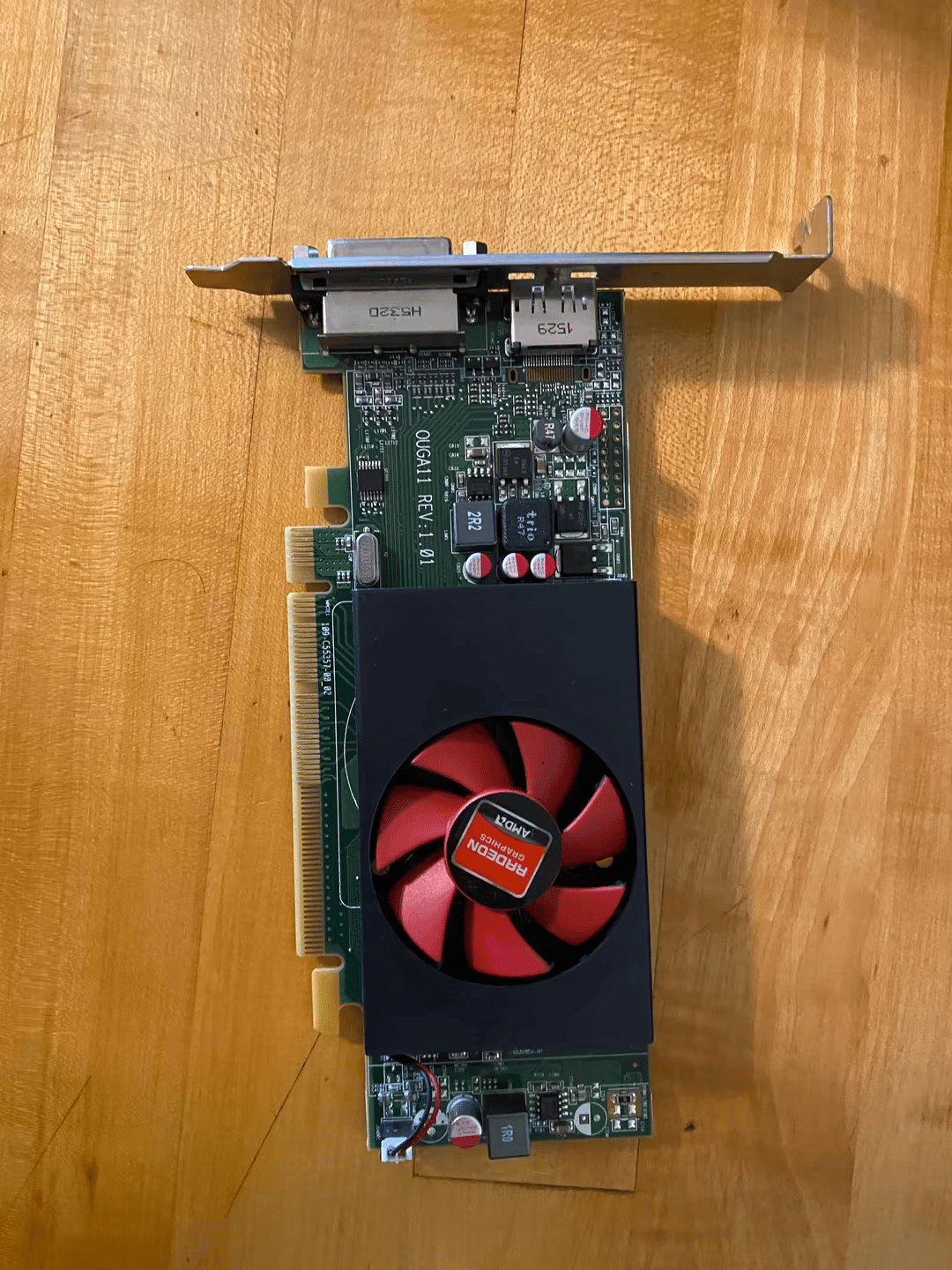 PCIe, R7 240 2gb. Simple GPU for display out