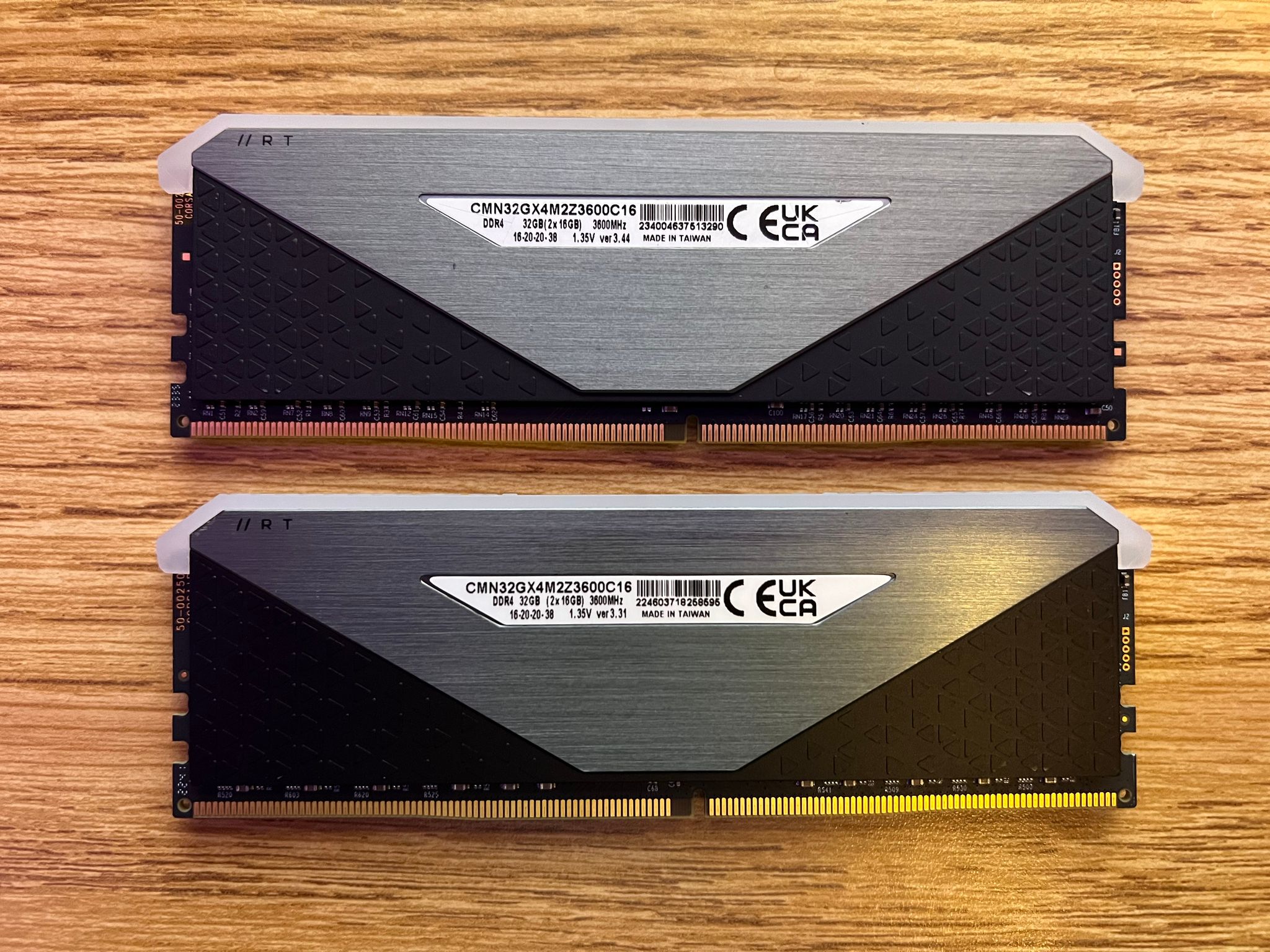 32GB (2x16GB) DDR4-3600MHz CL16 Corsair Vengeance PRO SL RGB RAM Memory