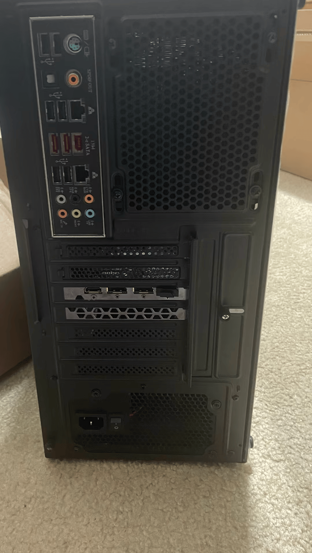 “Pathfinder” Intel Xeon 6-Cores, Rx 570 4GB