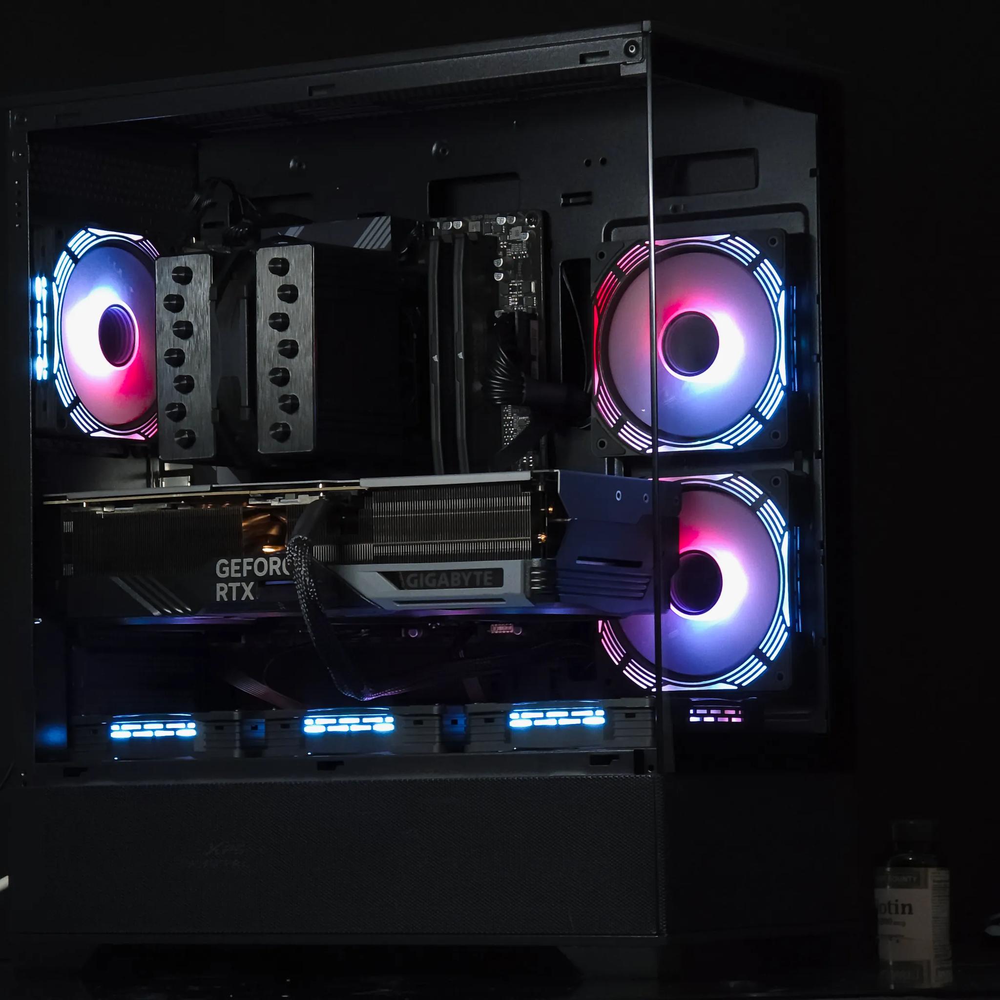 RTX 4090/ R9 7950X 3D / 64GB DDR5 Gaming PC Computer