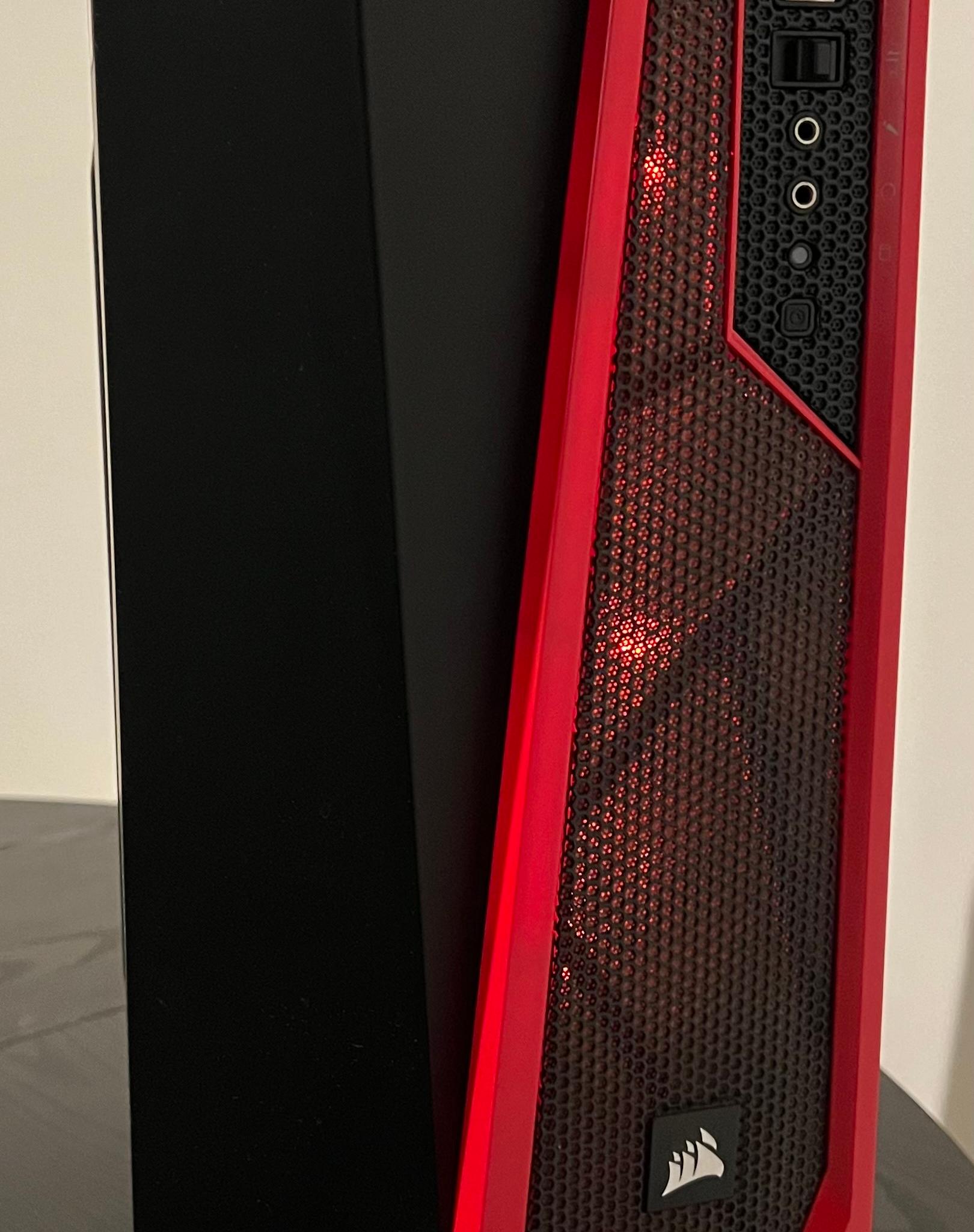 Gaming PC - NVIDIA GTX1070 - Intel I7 - 16GBRAM - 2TB HD & 256GB SSD