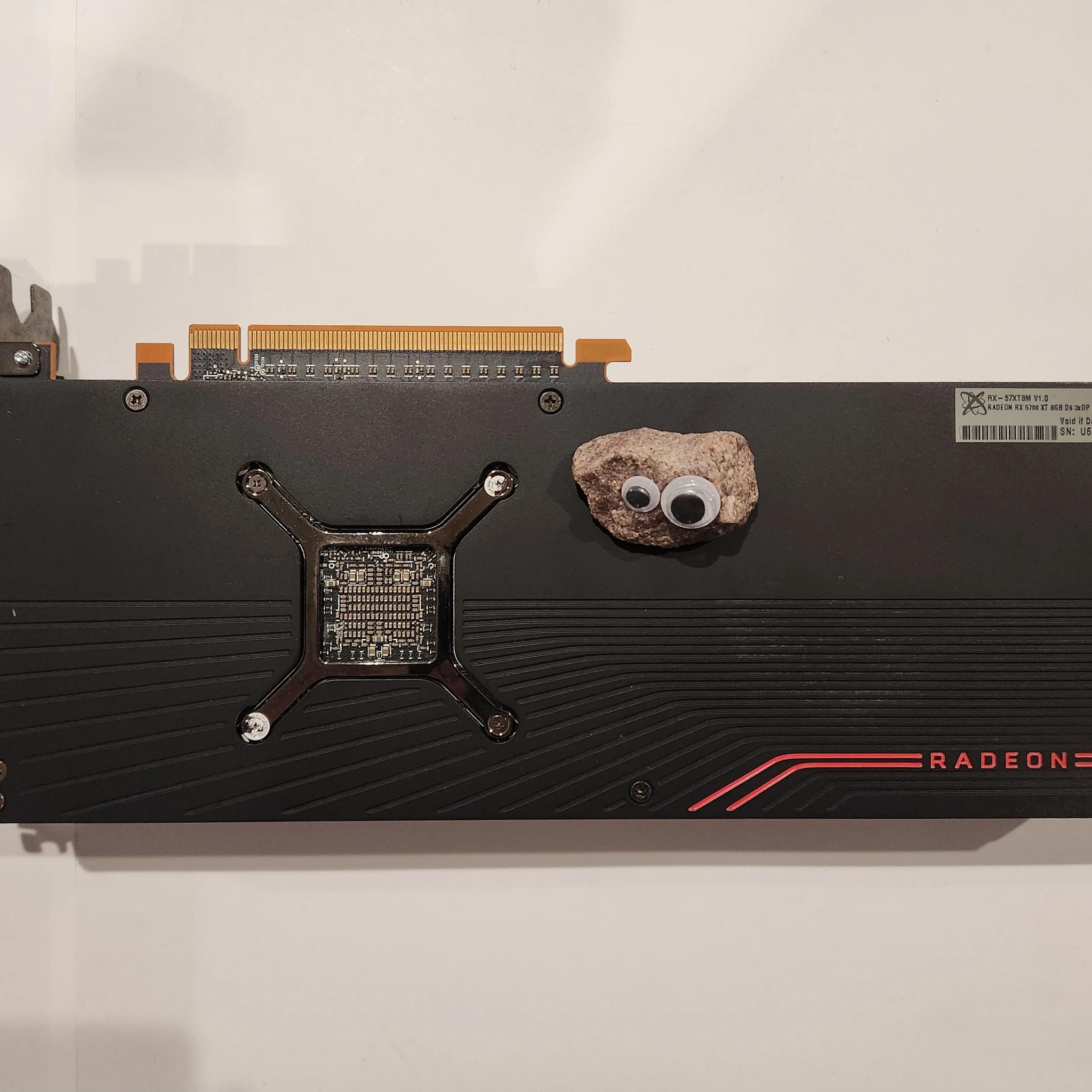 AMD RX 5700 XT 8GB (Reference / Blower Cooler)
