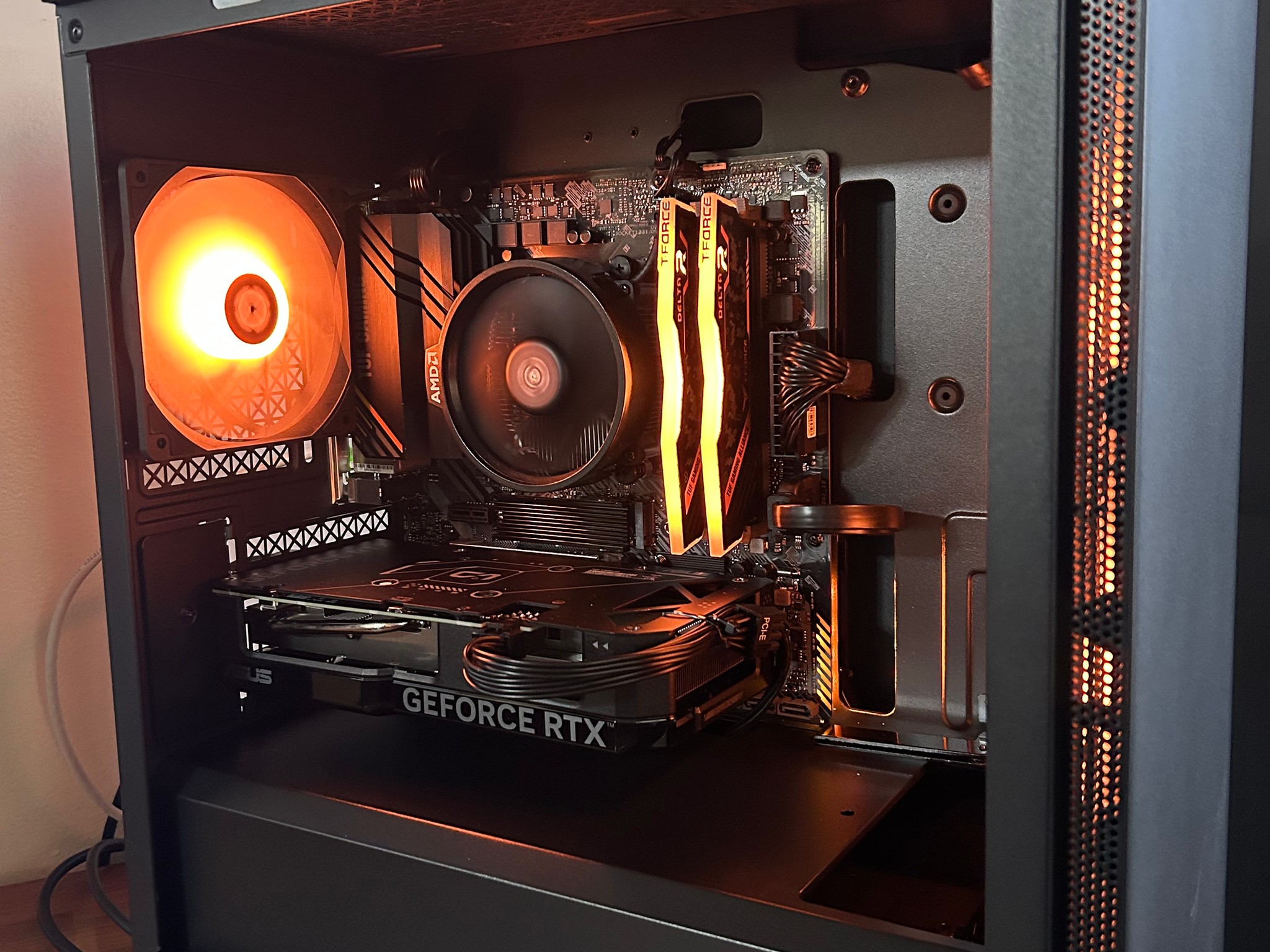 RTX 4060 | AMD Ryzen 5 5500 | 1TB SSD | The Mid-Range Beast V9