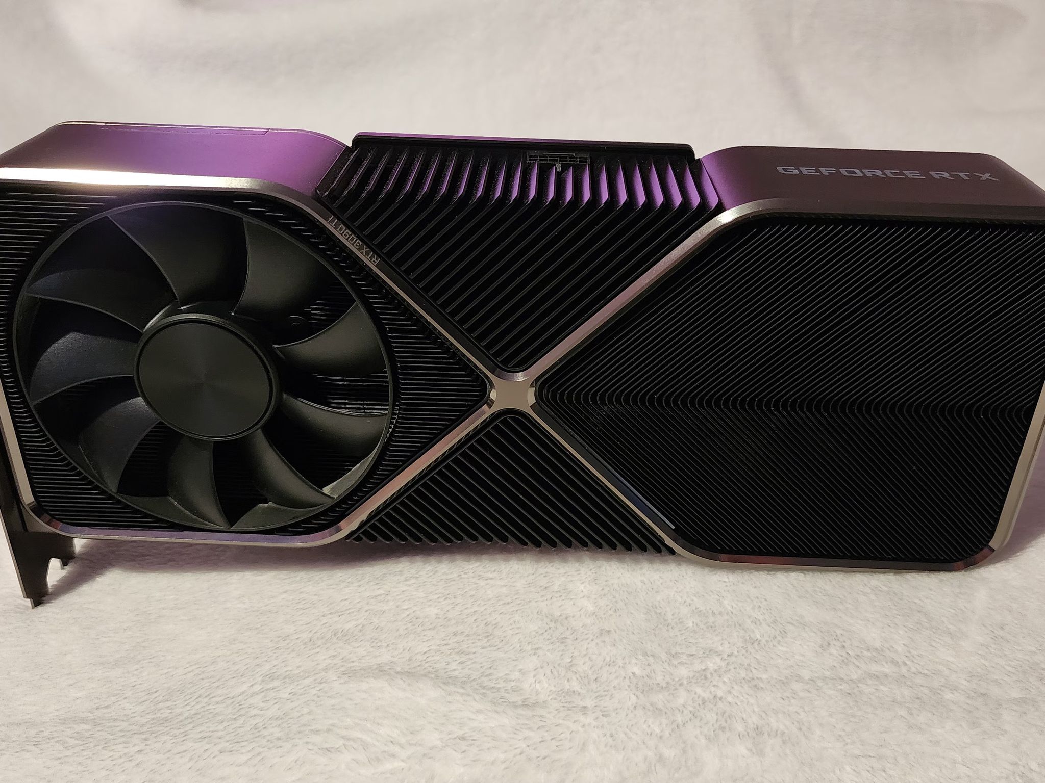 NVIDIA GeForce RTX 3090 Ti Founders Edition