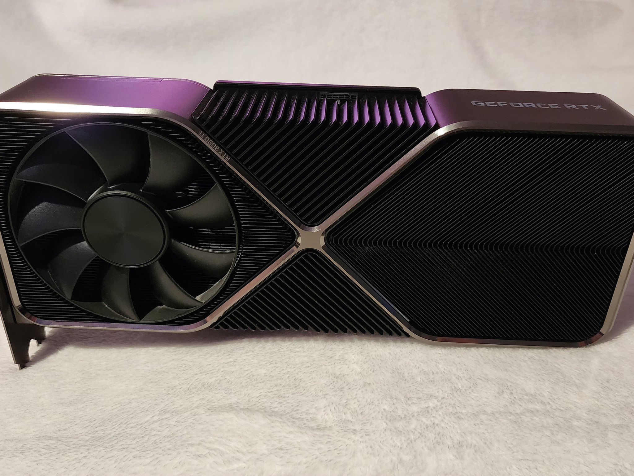 NVIDIA GeForce RTX 3090 Ti Founders Edition