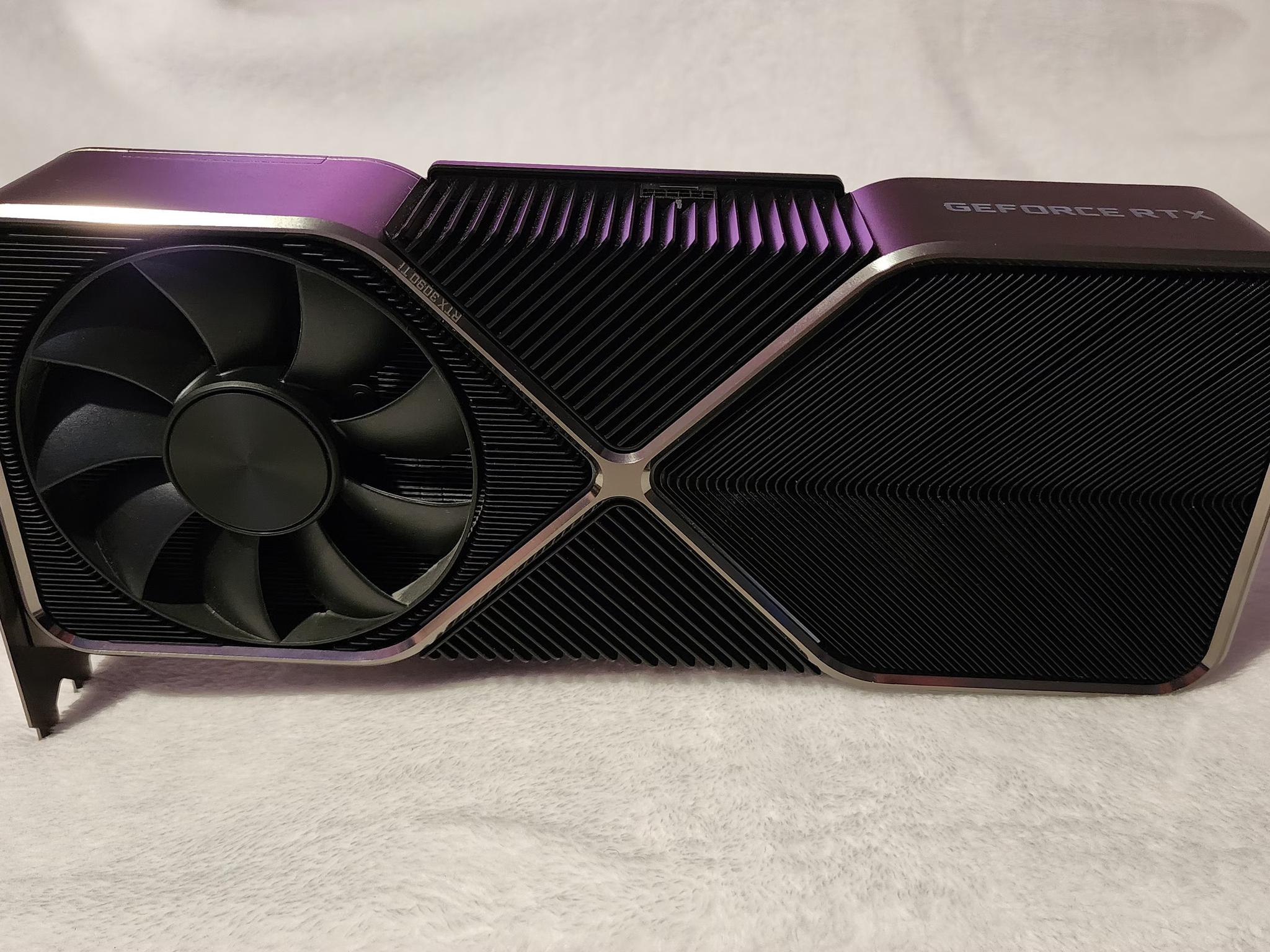 NVIDIA GeForce RTX 3090 Ti Founders Edition