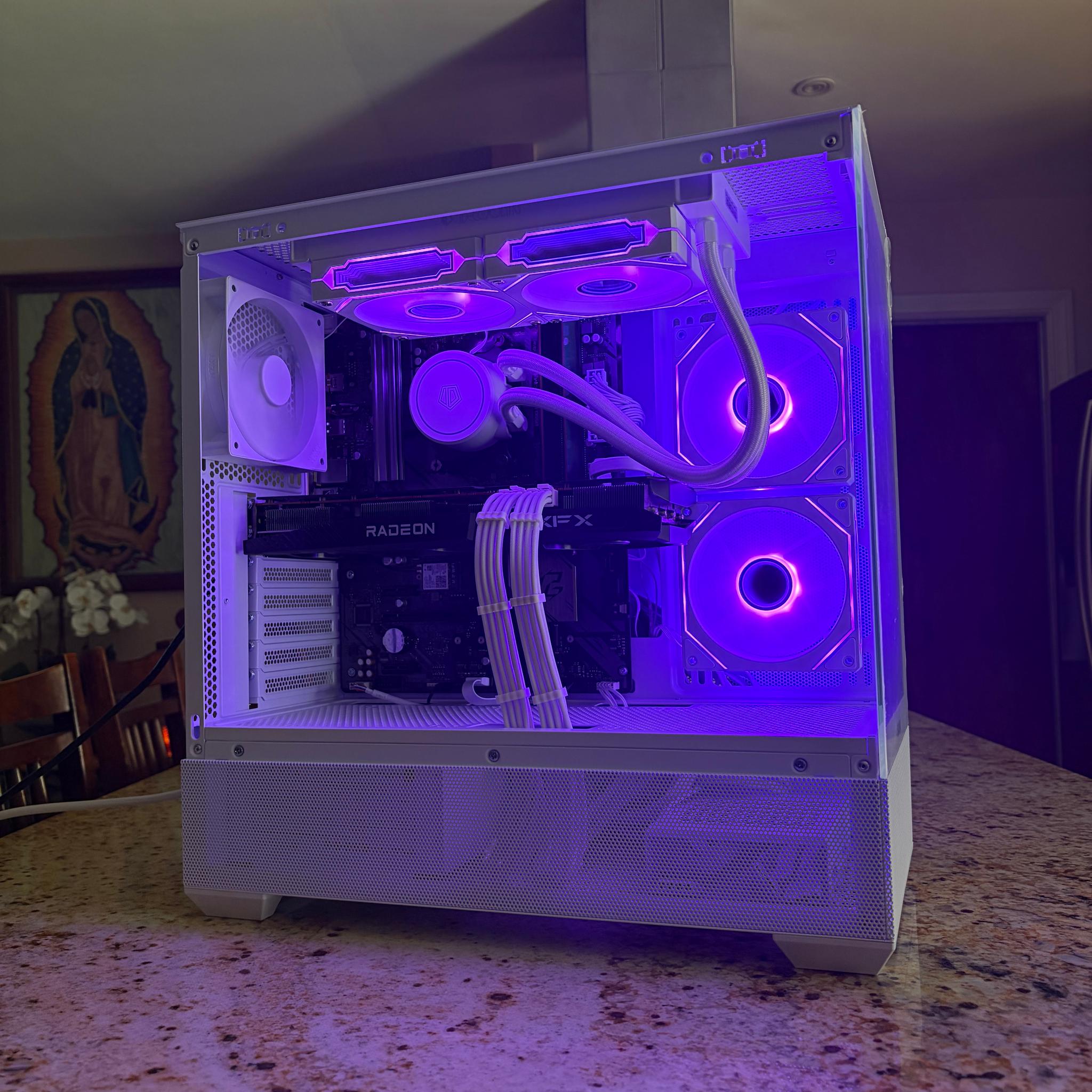 White Gaming PC | RX 6700XT 12GB | RYZEN 5 3600 | 16GB RAM | 1TB SATA SSD | Wi-Fi + Bluetooth