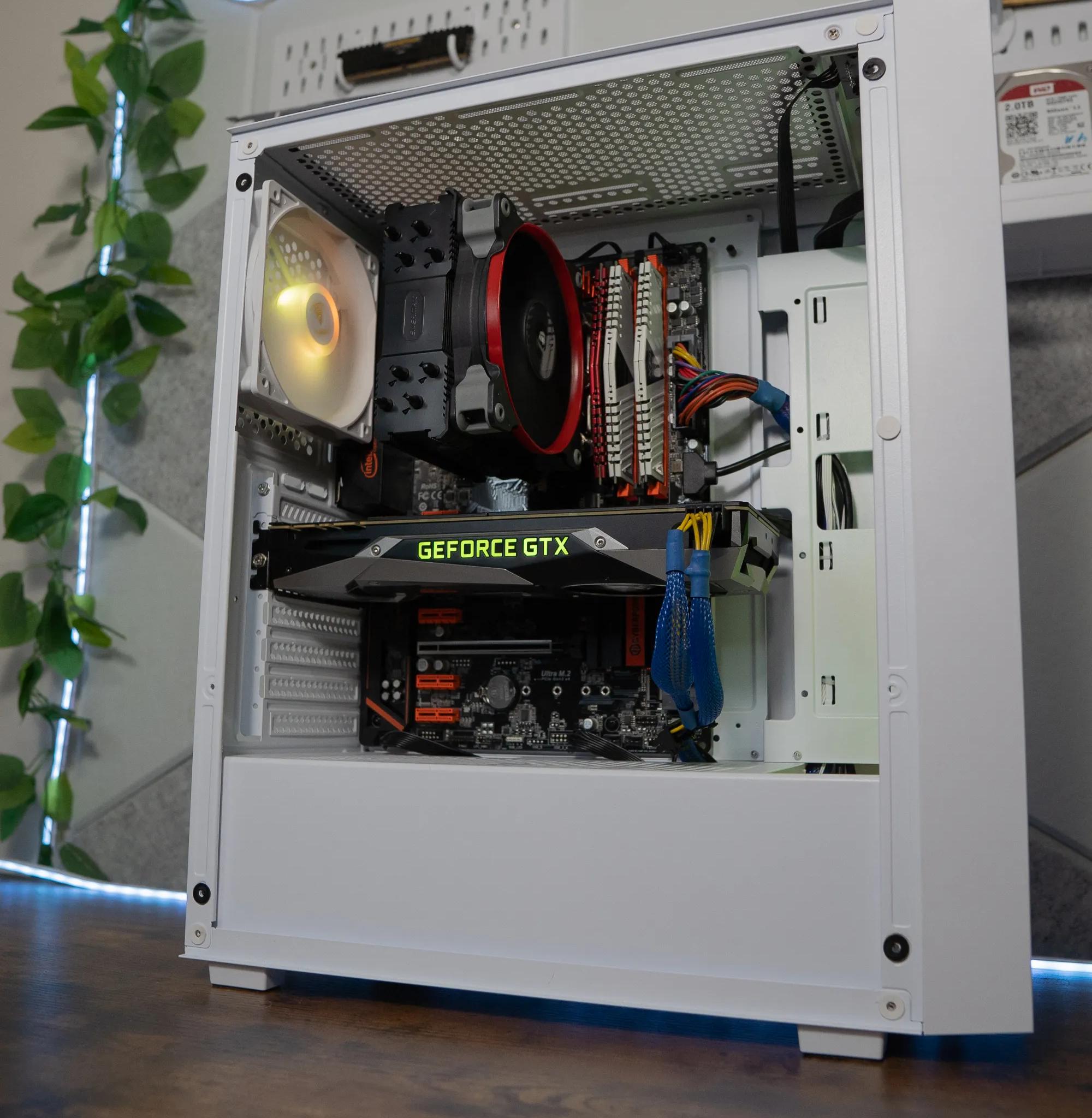 🔮🪄 BUDGET - BO6 Ready GAMING PC | NVIDIA GTX 1080 8GB FE | INTEL i7 7700 | 16GB DDR4 RAM | 1.24TB |