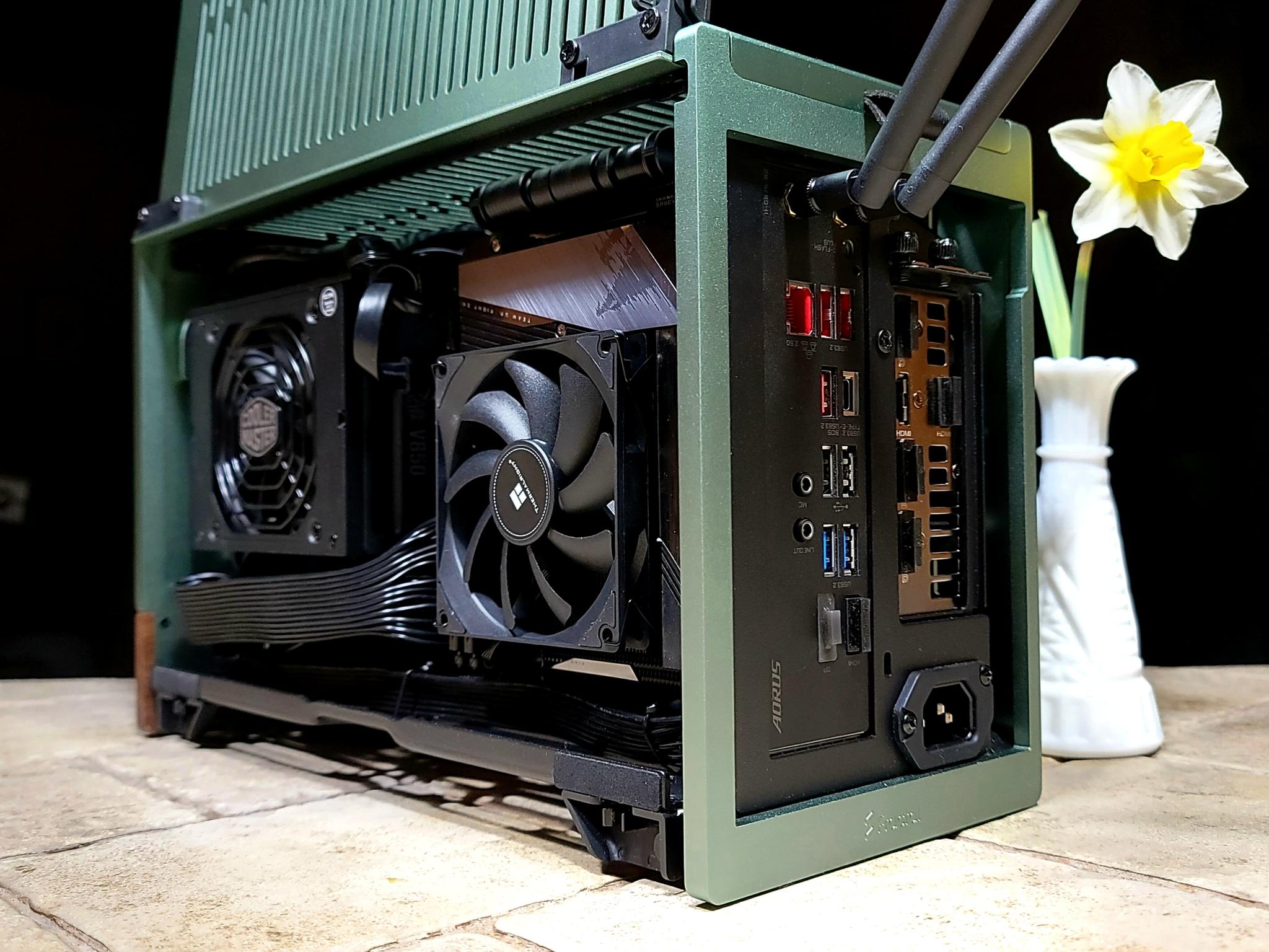 Pettit Classic--i3 13100F, RTX 3060 TI KO Edition, 64 GB RAM, Z690i, 1Tb NVMe, WiFi/BT/Ethernet