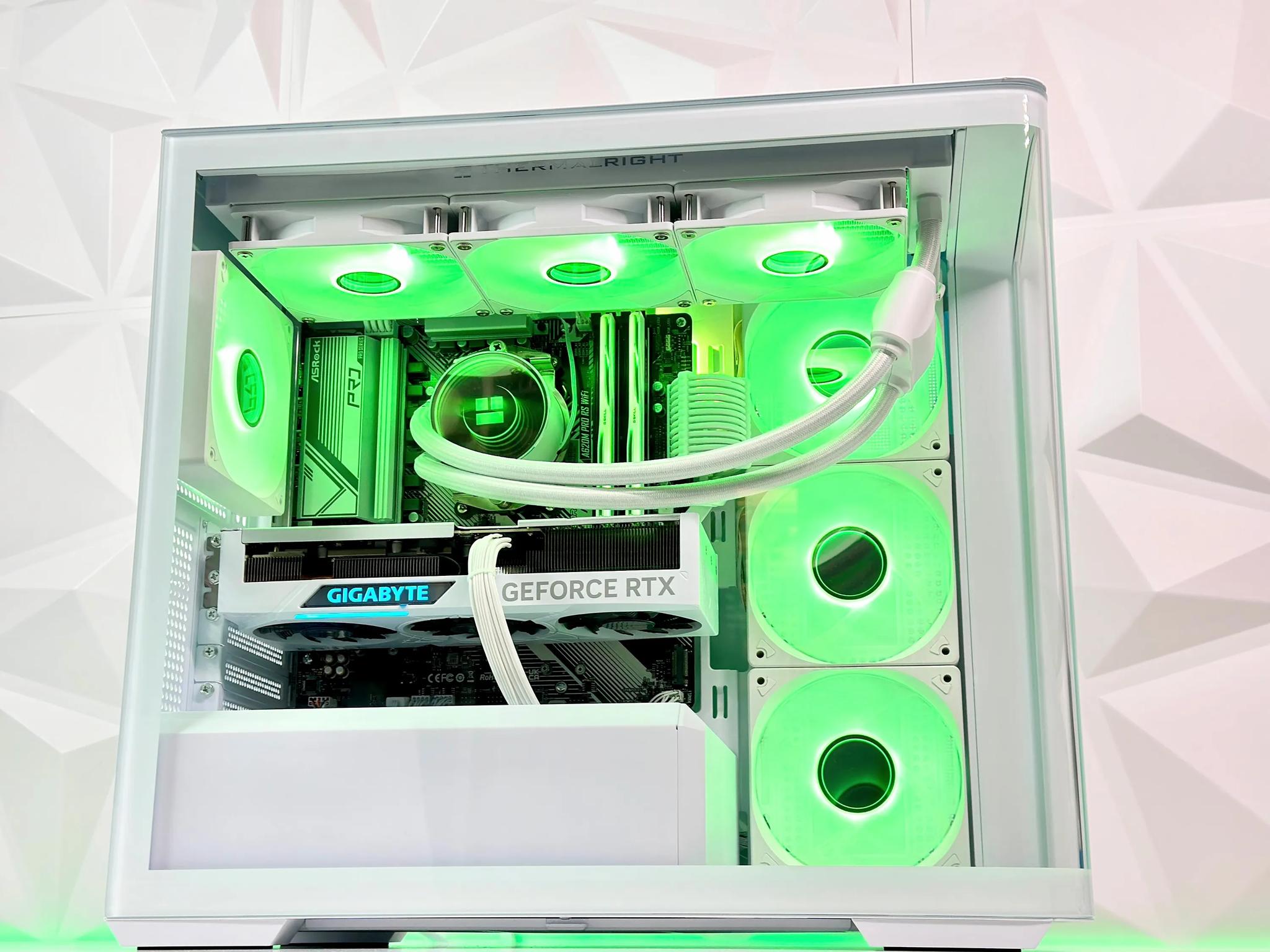 🧊🥶🧔‍♂️Iceman❄️Liquid Cooled Gaming PC❄️Nvidia RTX 4070 Ti 12GB❄️AMD Ryzen 7 7700❄️32GB DDR5
