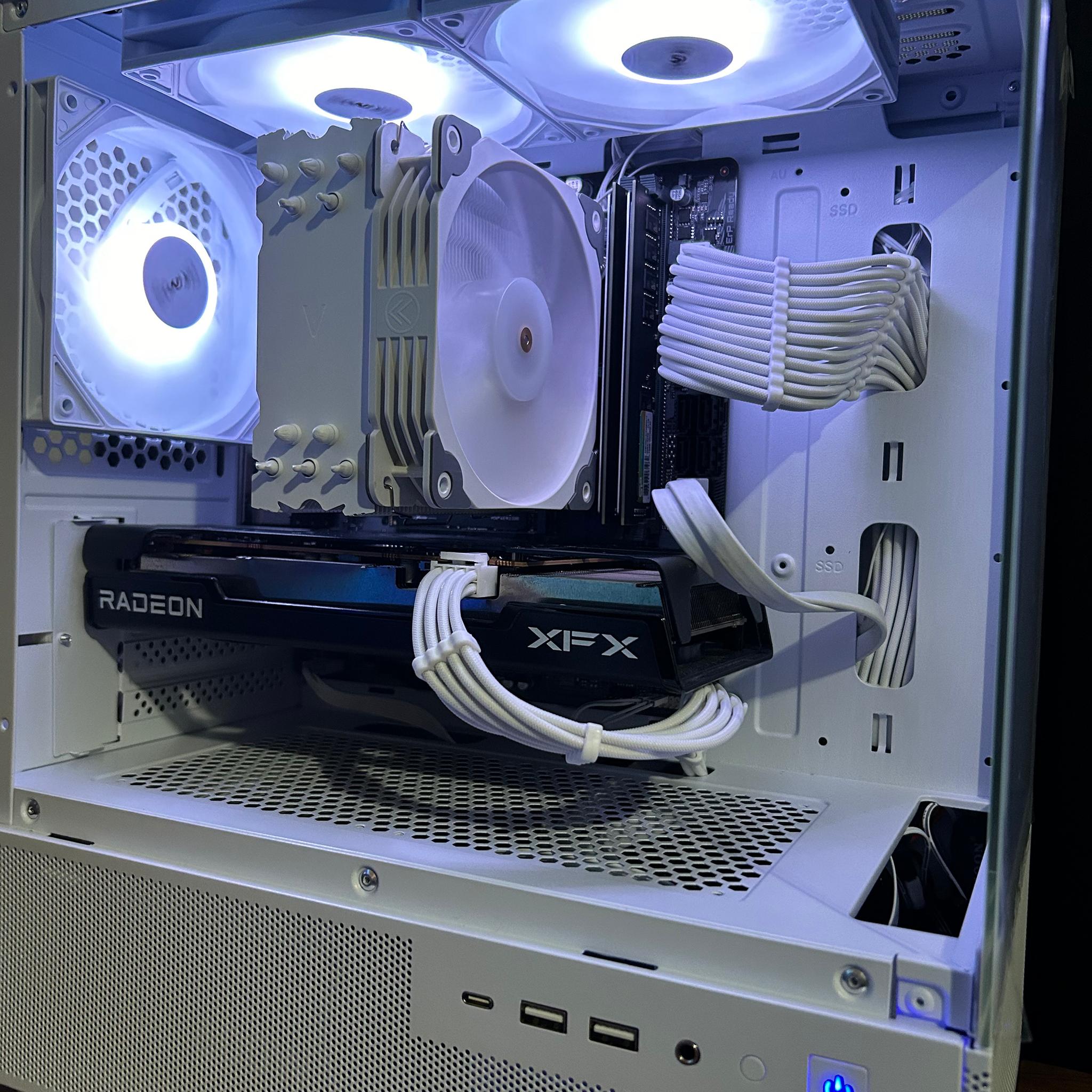 White 1080p Beast gaming pc