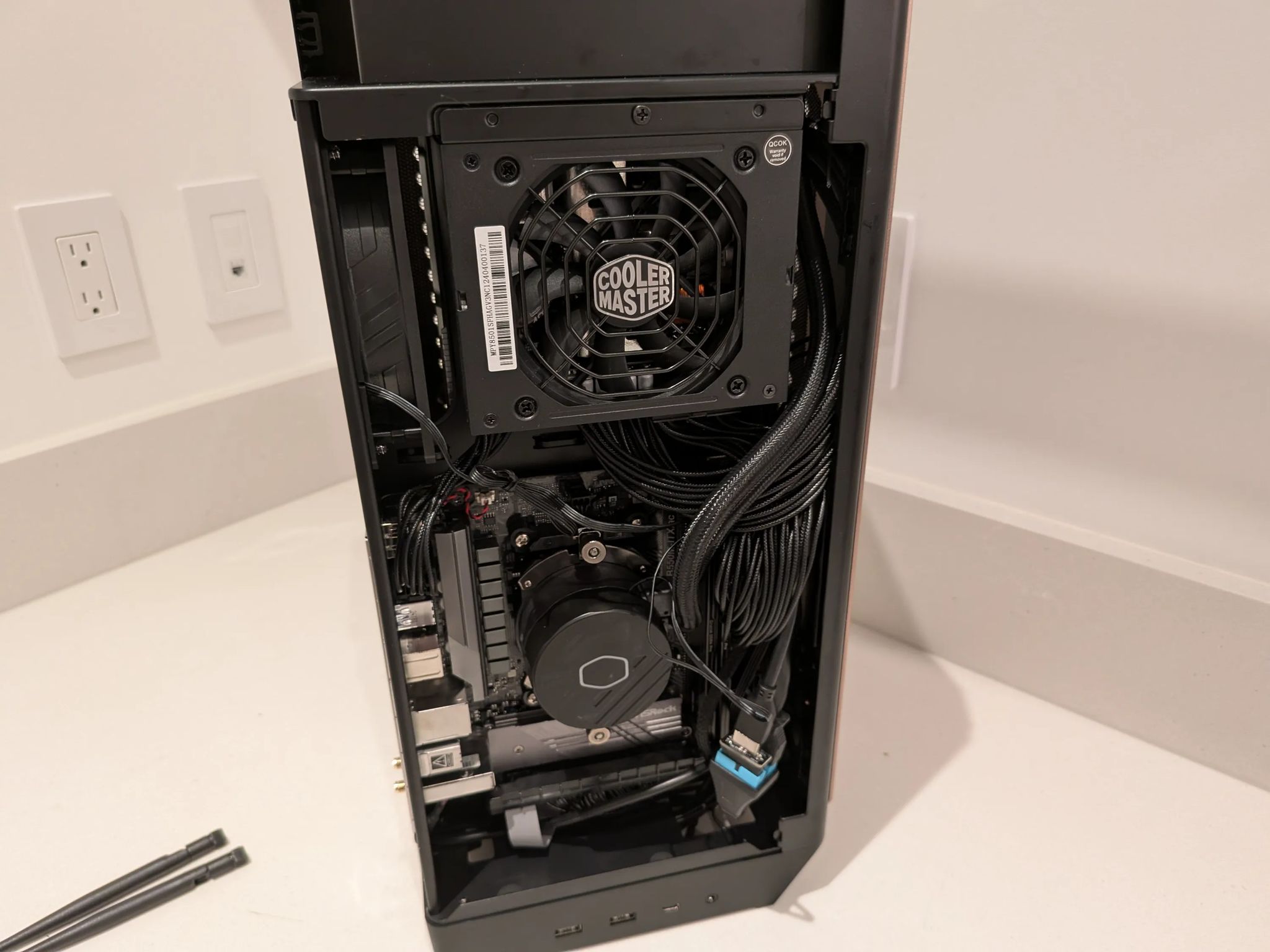 Bronze Liquid Cooled Gaming PC - AMD Ryzen 5, Radeon RX 7800XT, 32 GB RAM, 2 TB