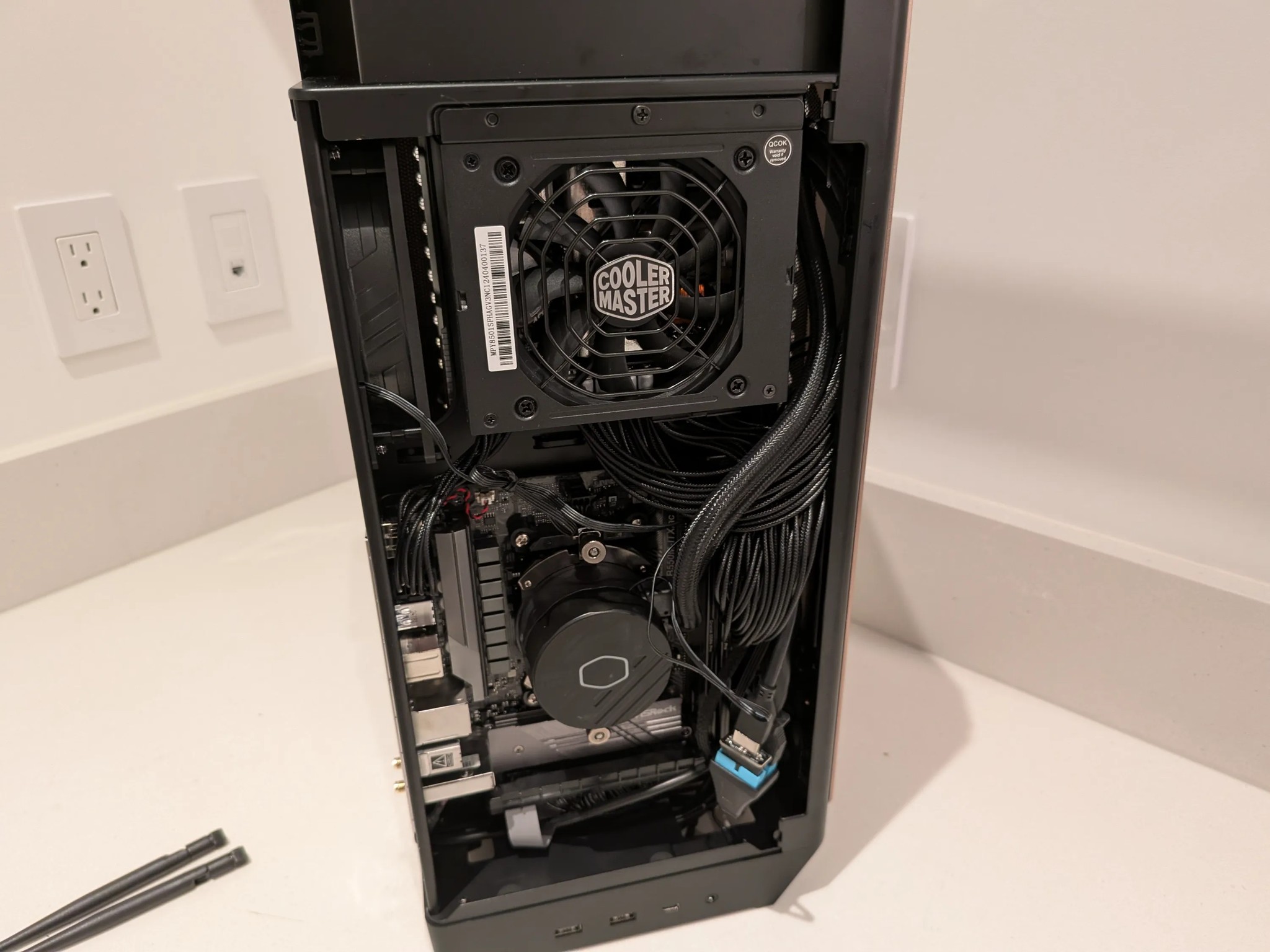 Bronze Liquid Cooled Gaming PC - AMD Ryzen 5, Radeon RX 7800XT, 32 GB RAM, 2 TB