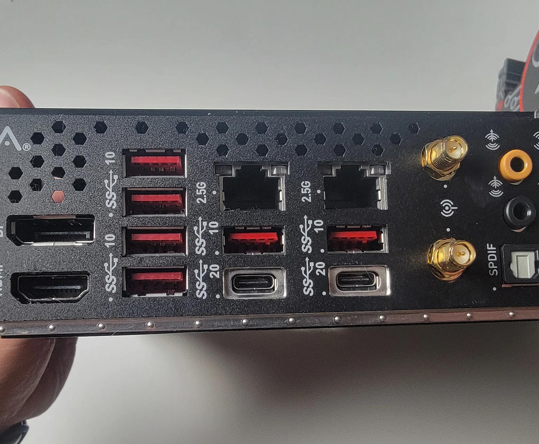 EVGA Z690 Classified 121-AL-E698-KR