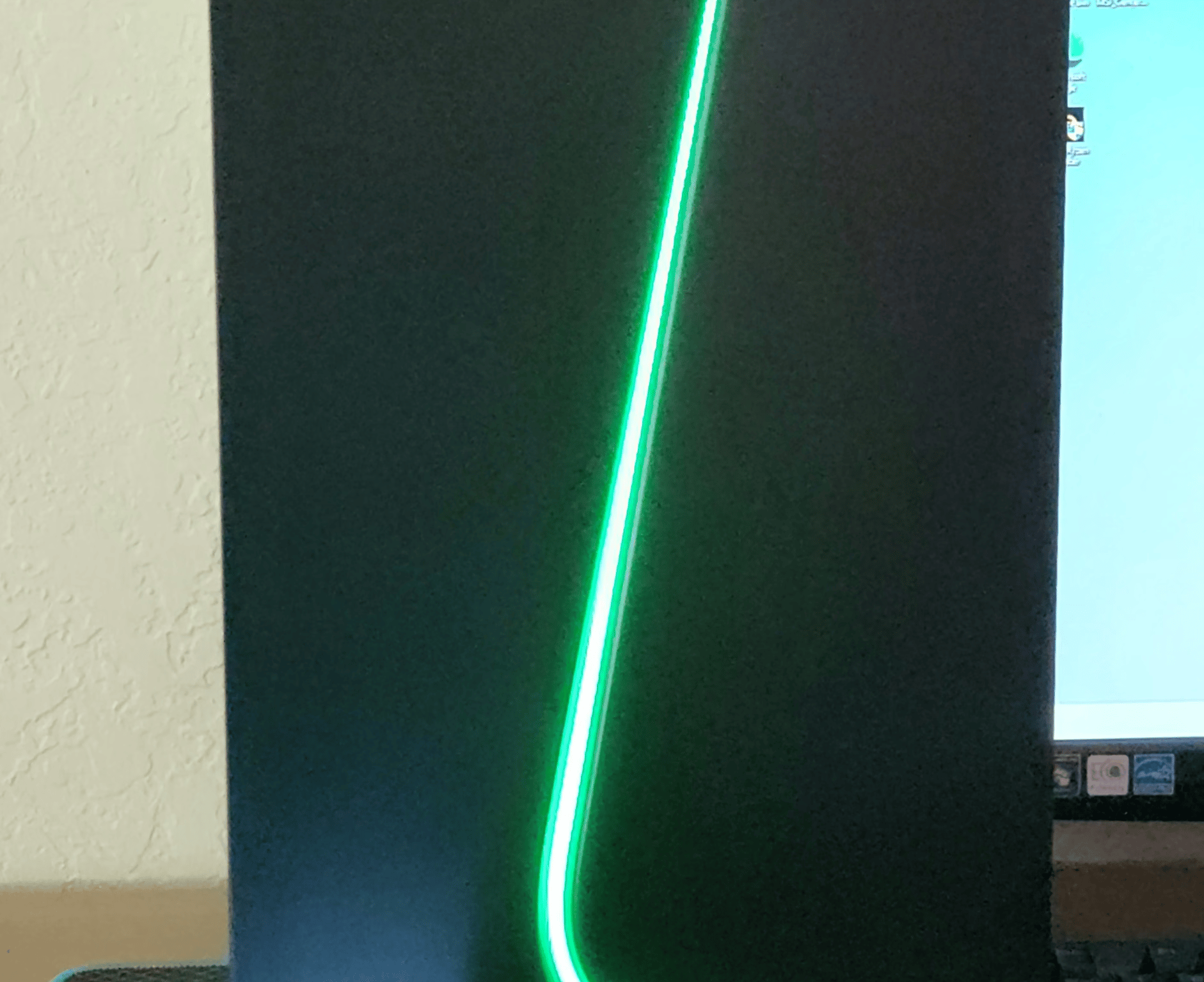 Awesome Mid Level PC, RTX 3060ti, Ryzen 5600G, 16GB 4000 MT/s Ram, Windows 11