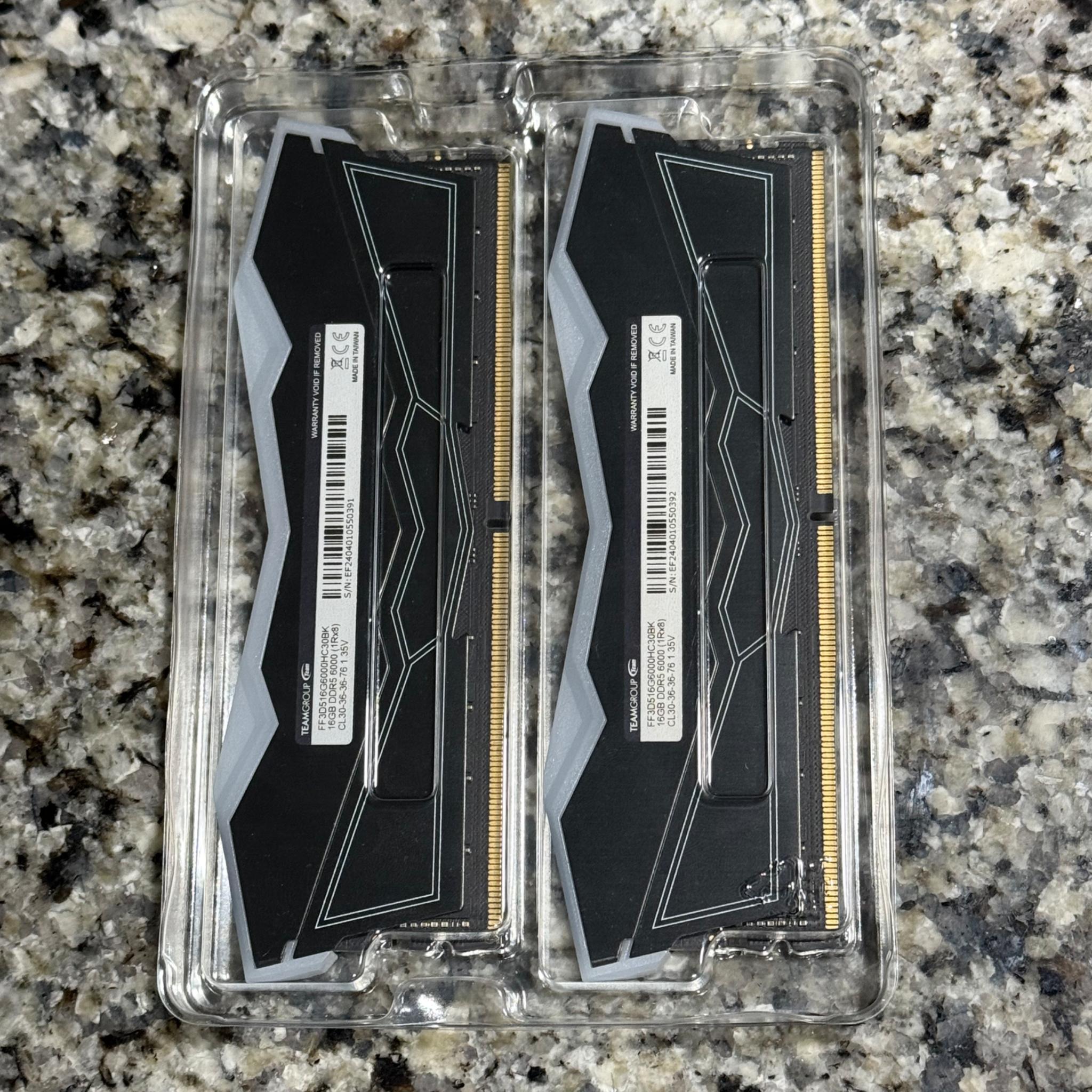 TEAMGROUP T-Force Delta RGB DDR5 Ram 32GB (2x16GB) 6000MHz PC5-48000 CL30