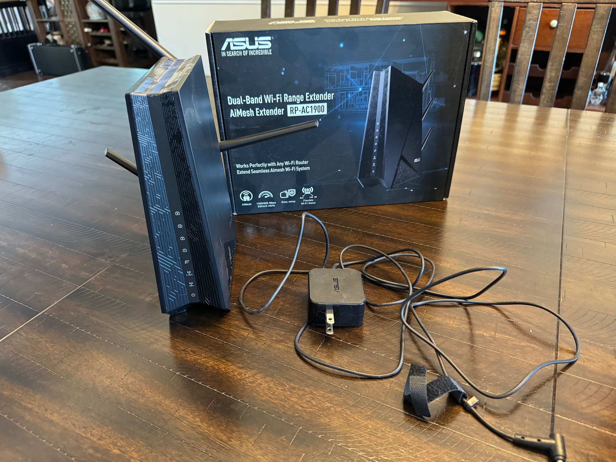 RP-AC1900 Dual Band Wi-Fi Range Extender (AiMesh Extender)