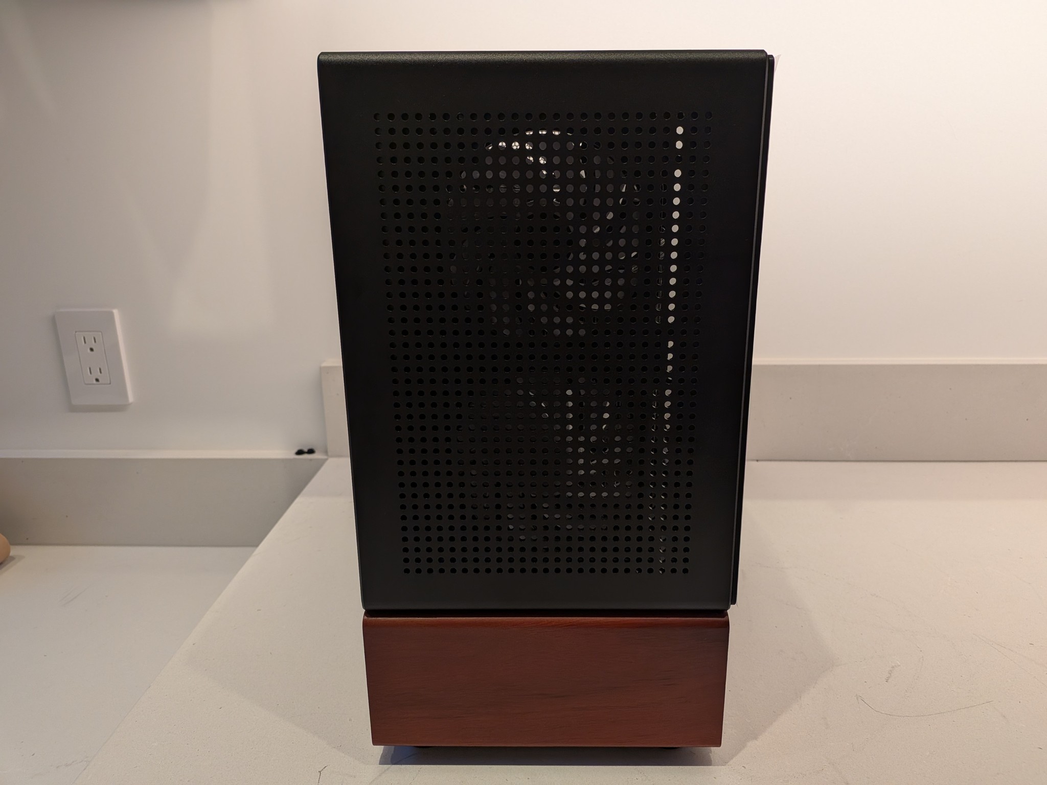 1440p Lumberjack - Intel Arc B580, Intel Core i5 12600KF, 32 GB DDR4, 1 TB Gen 4 NVME, RGB