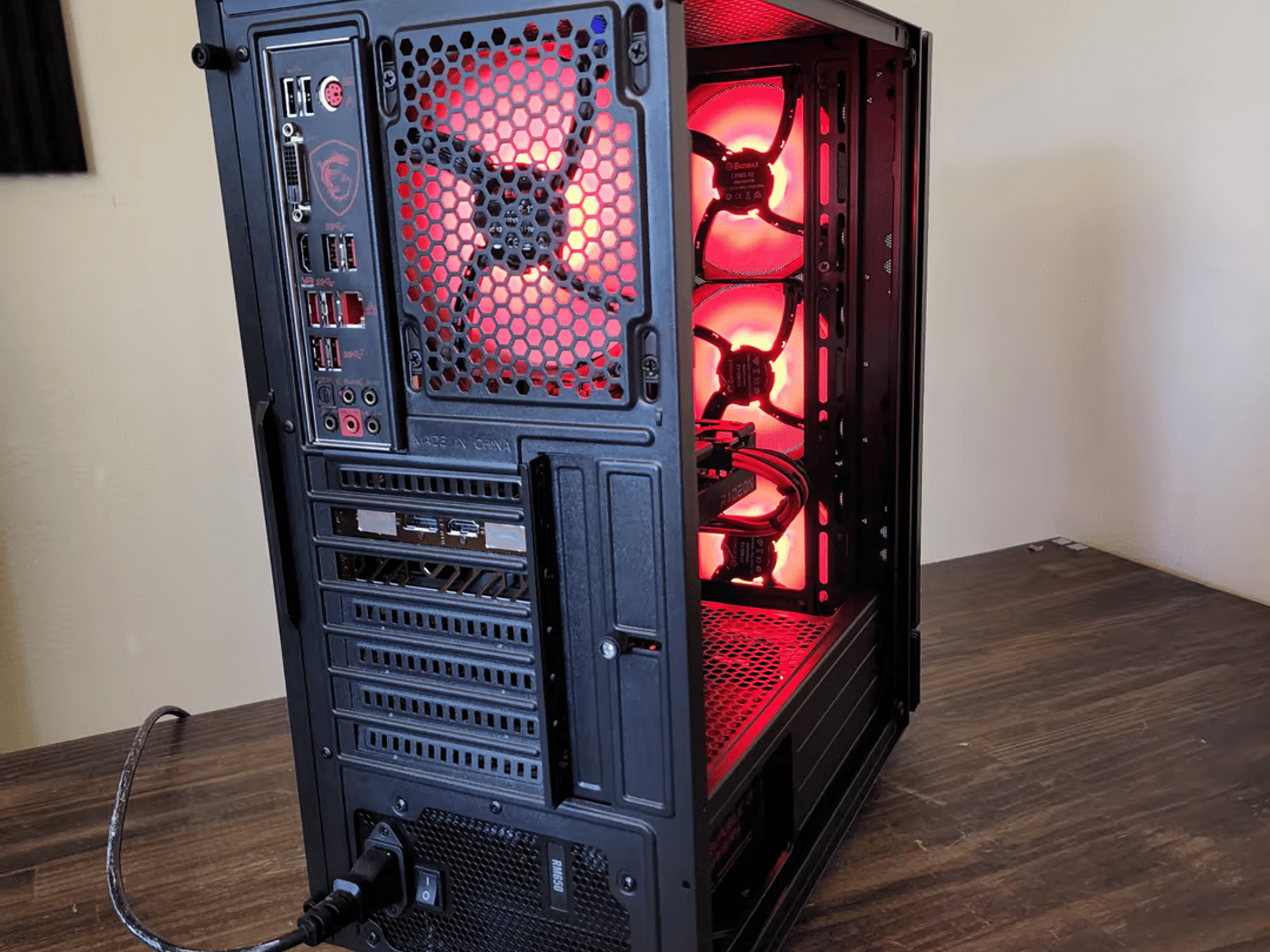 AMD Ryzen 5 5600G // AMD Radeon RX 6600 // XPG 16GB 3200MHz