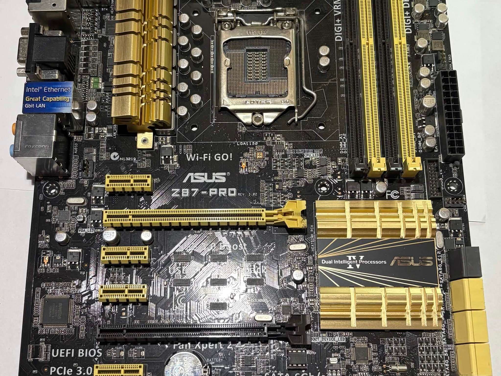 ASUS Z87-PRO LGA1150 Motherboard – Wi-Fi GO! – DDR3 – Tested Working – I/O Shield Included