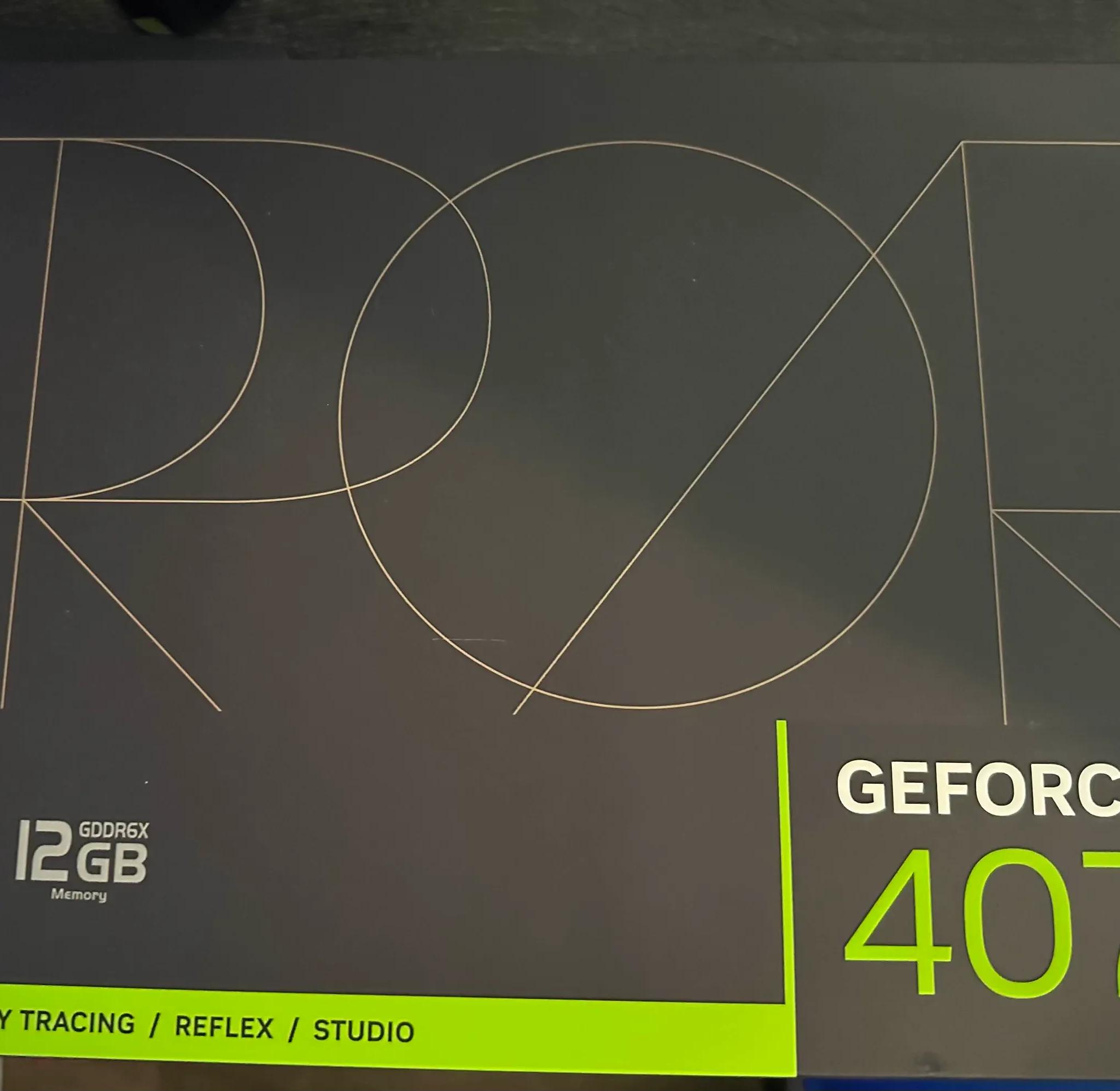 RTX 4070: ASUS Proart OC