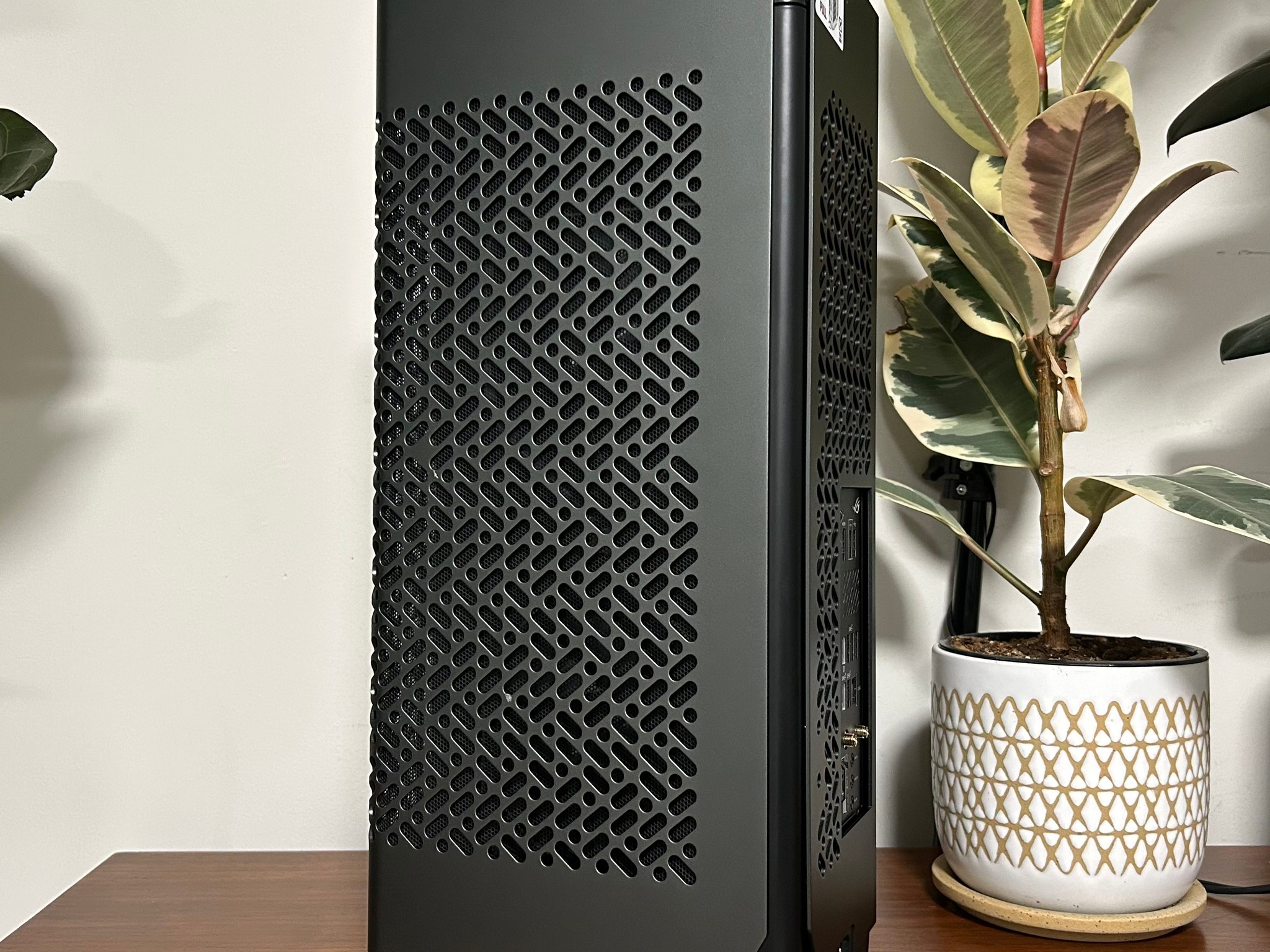 RTX 5080 | Ryzen 7 9800X3D | 32GB DDR5-6000 | 2TB Gen4 NVMe | NCORE 100 MAX | 850W Gold