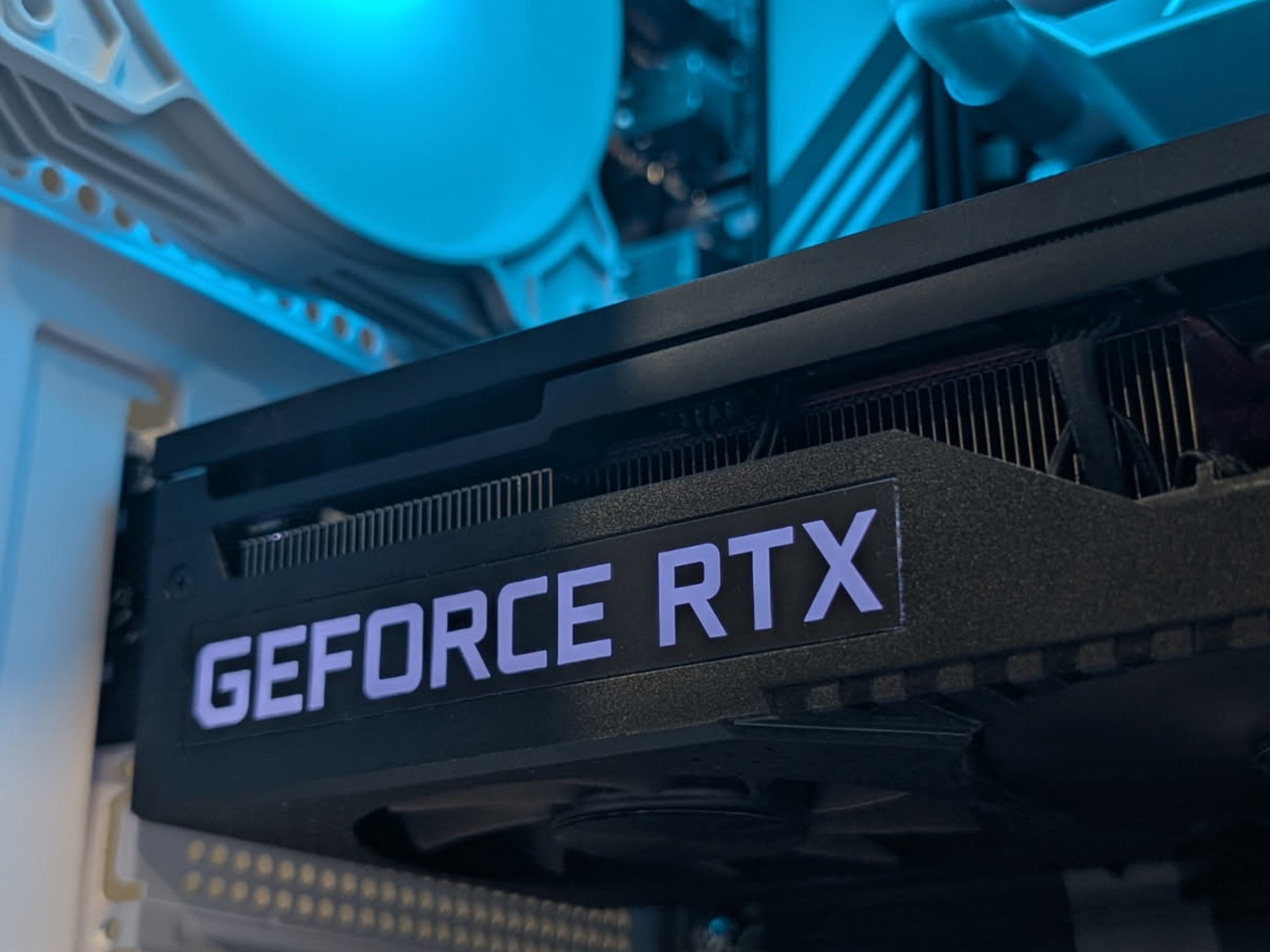 Gaming PC // RTX 3080 - Ryzen 5 7500F