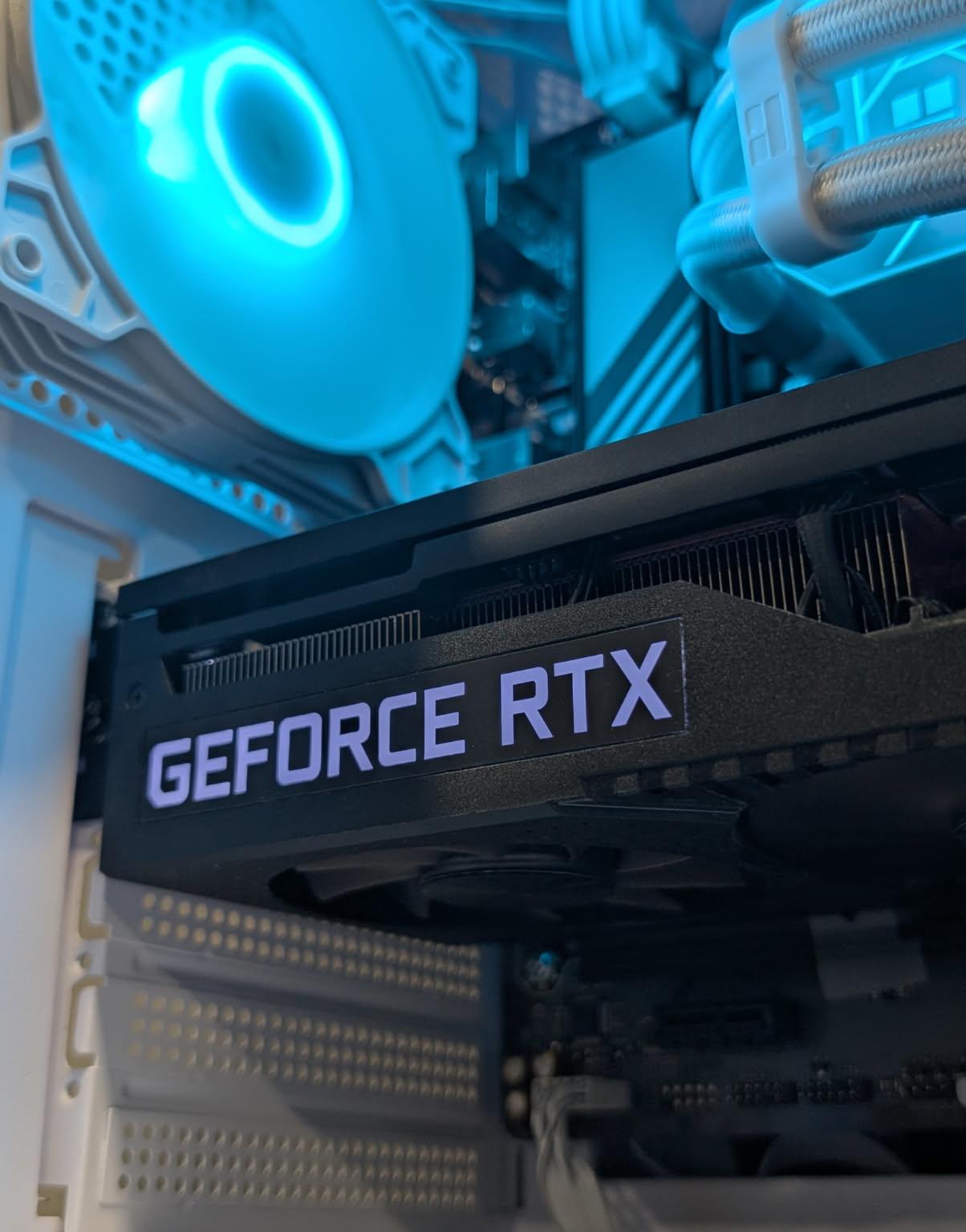 Gaming PC // RTX 3080 - Ryzen 5 7500F
