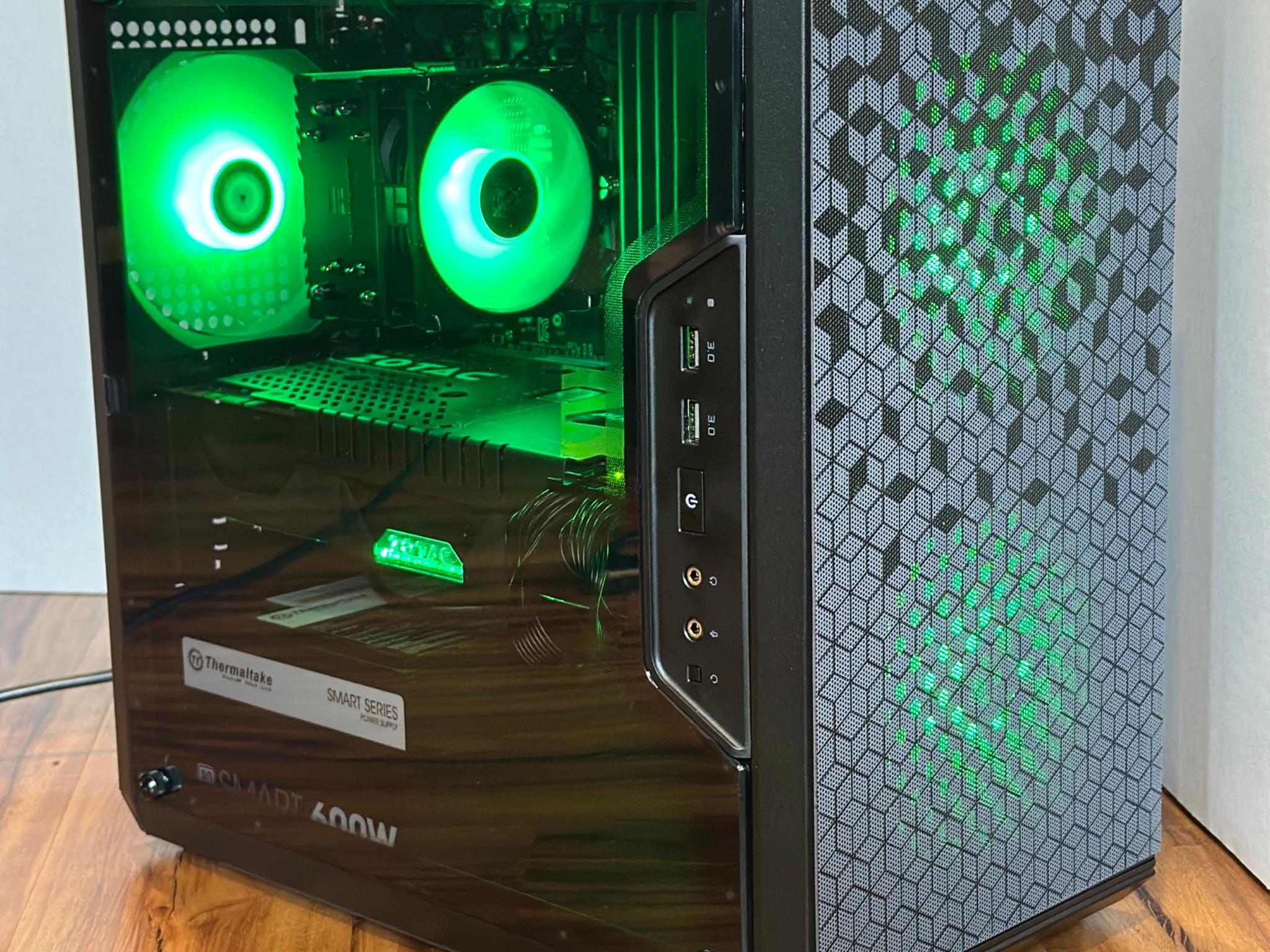 GTX 1070 | Core i7 6700 | 16GB DDR4 | 512GB SSD | Windows 11 | Office 2024 | WiFi | Custom Gaming PC