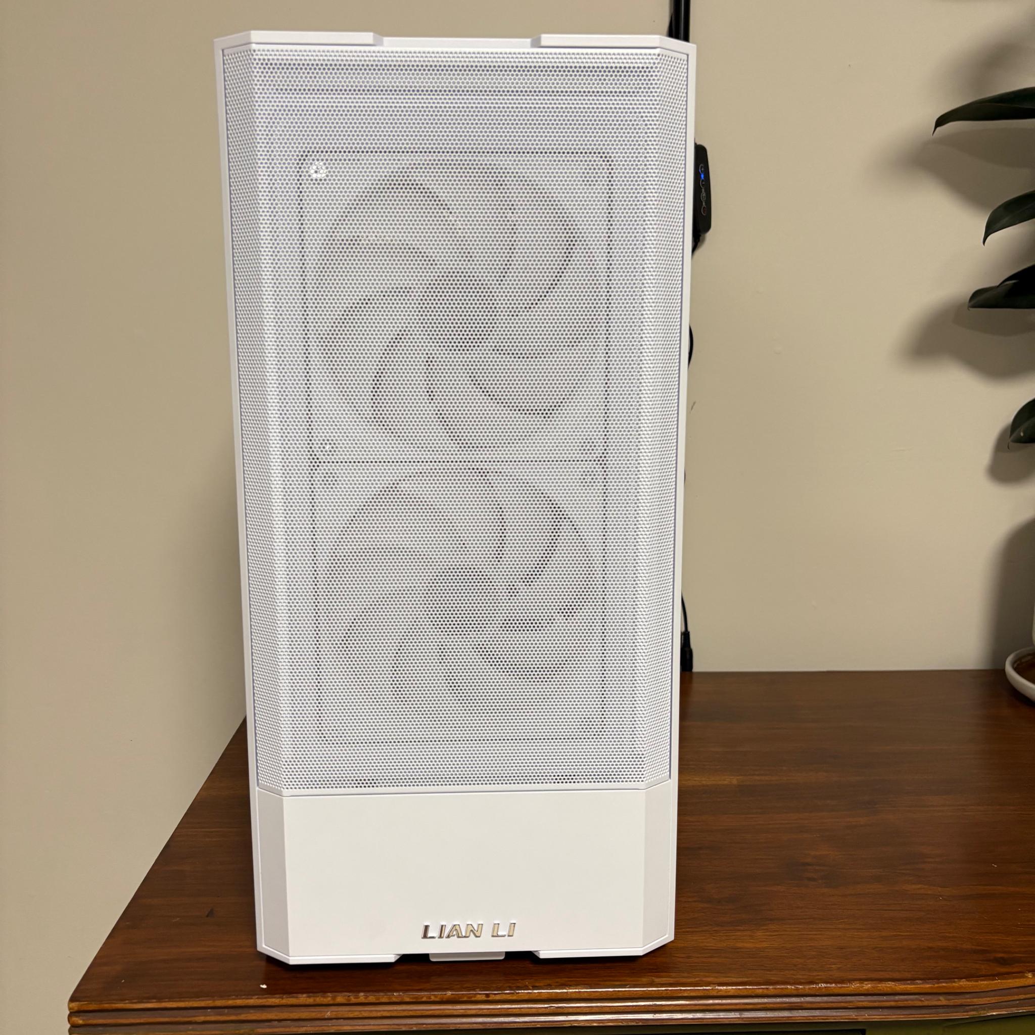 RTX 4070TI | Ryzen 7 7700X | 32GB DDR5 | 1TB SSD | 850W Gold PSU | ARGB Fans | Lancool 207