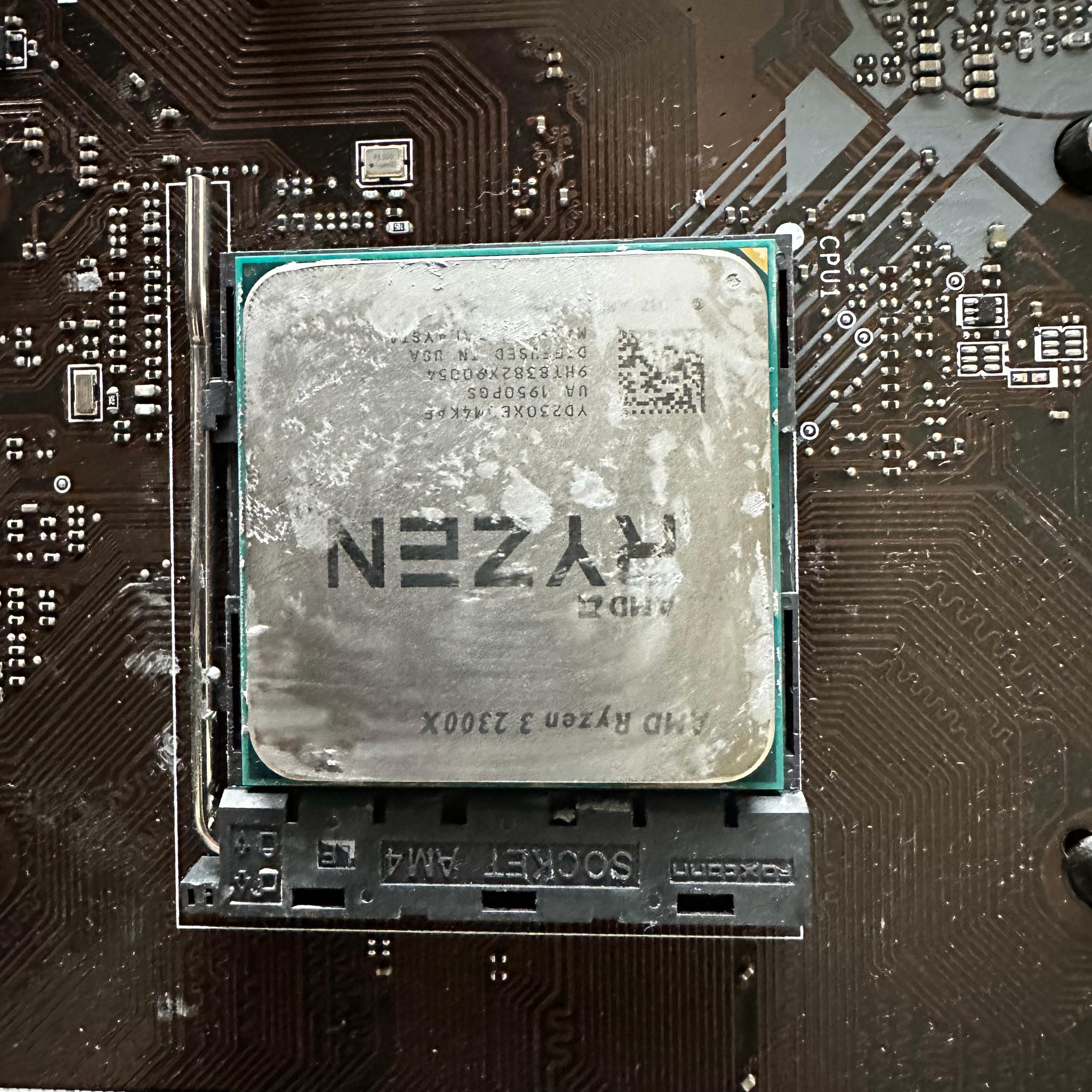 MSI A-320M PRO-M2 V2 w/ Ryzen 3 2300x AM4 CPU (both tested, works)
