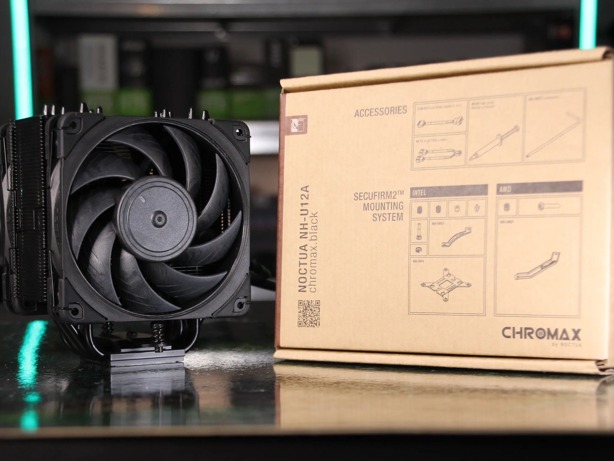 Noctua NH-U12A chromax.black CPU Cooler