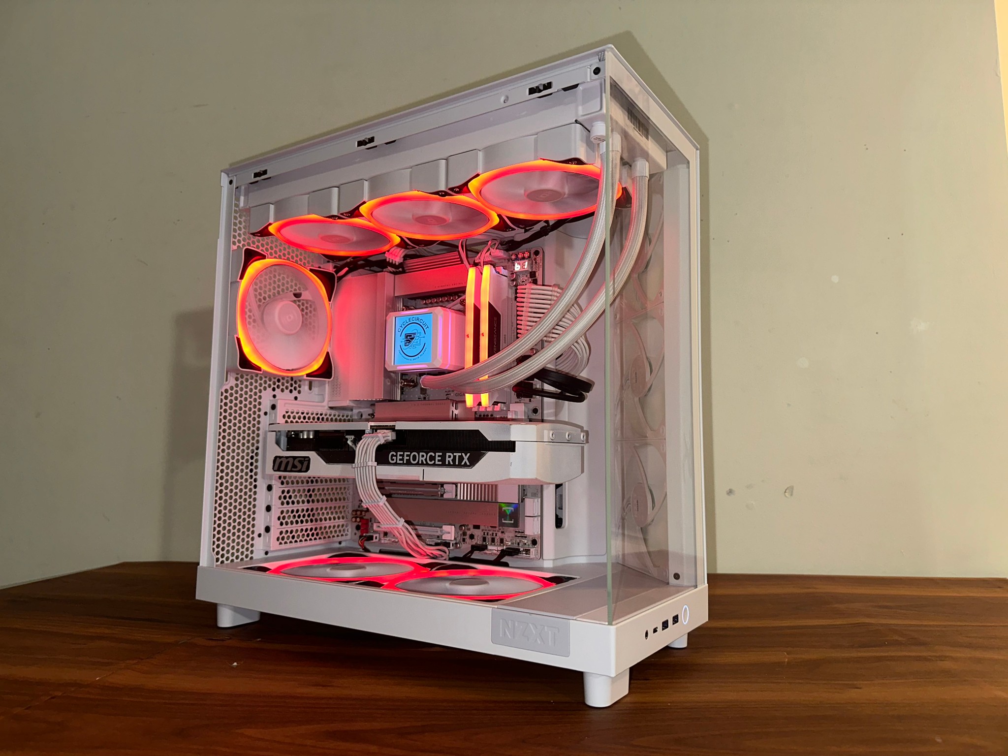 ❄️GlacierCore| RTX 5070 Ti | Intel Ultra 7 | 32GB DDR5 6000MHz | 2TB SSD | NZXT H6 Elite LCD Display