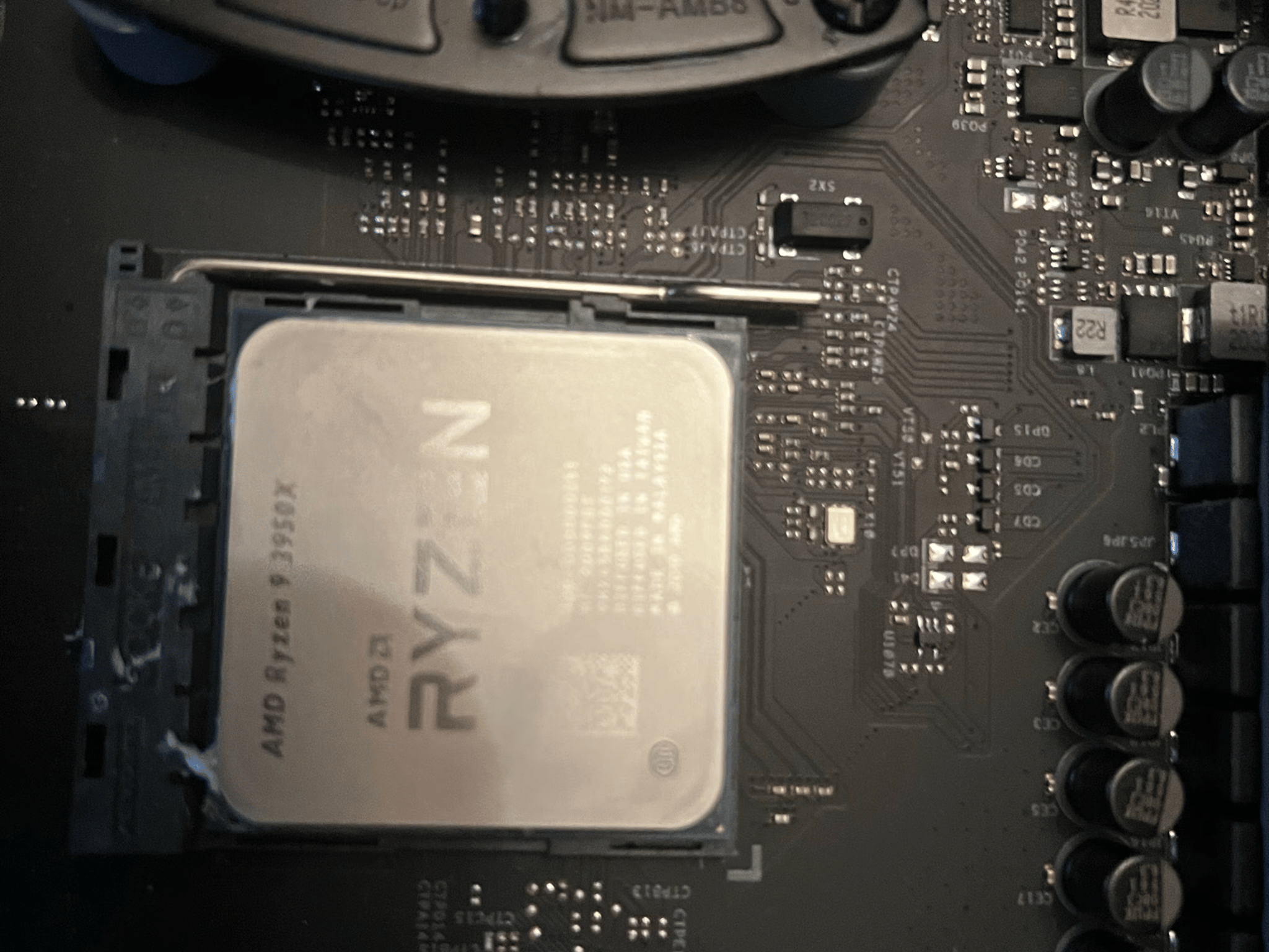 Ryzen 9 3950X 16 Core 32 Thread CPU (READ DESCRIPTION)