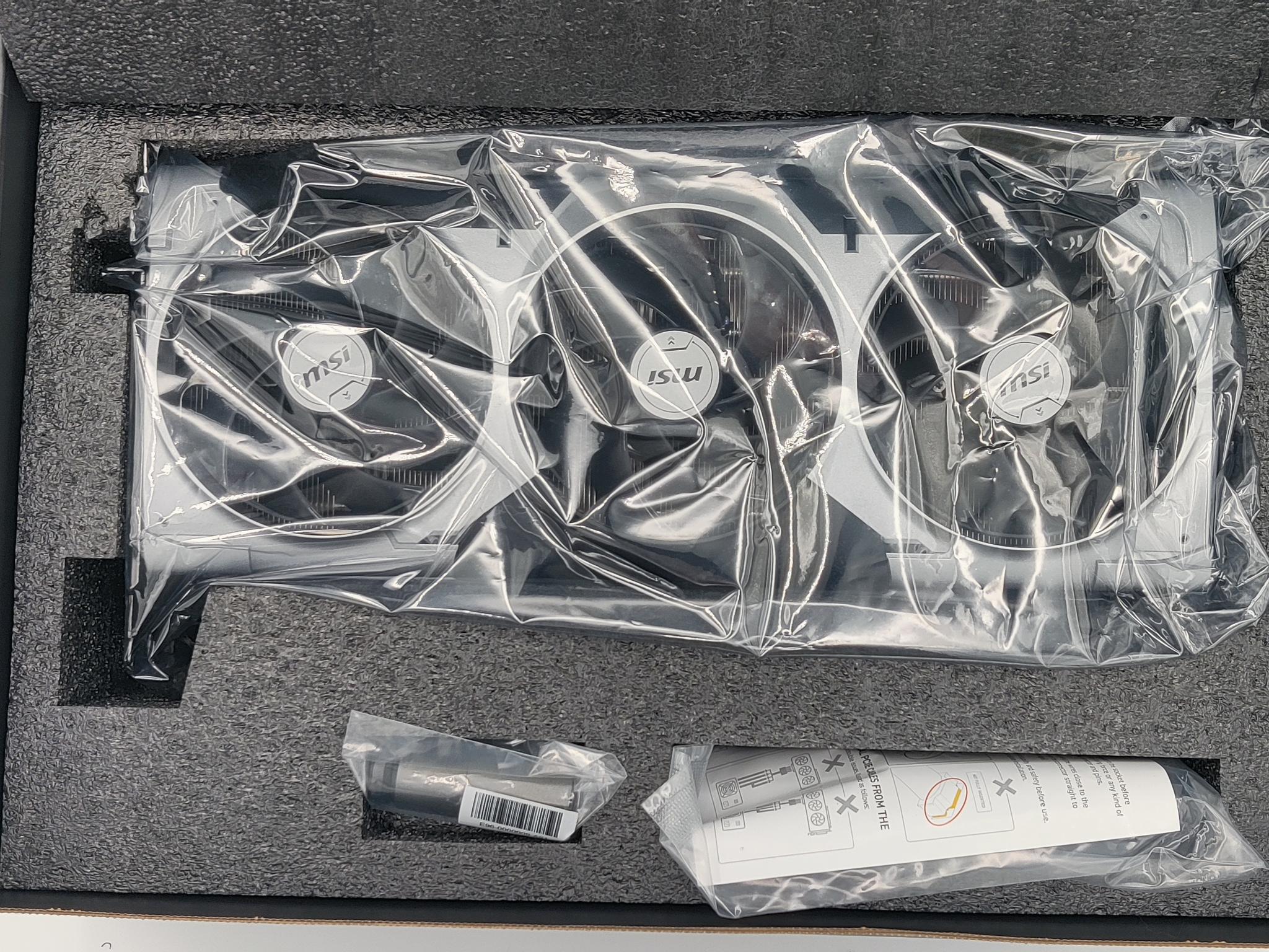 NVIDIA GeForce RTX 5090 - Image 2