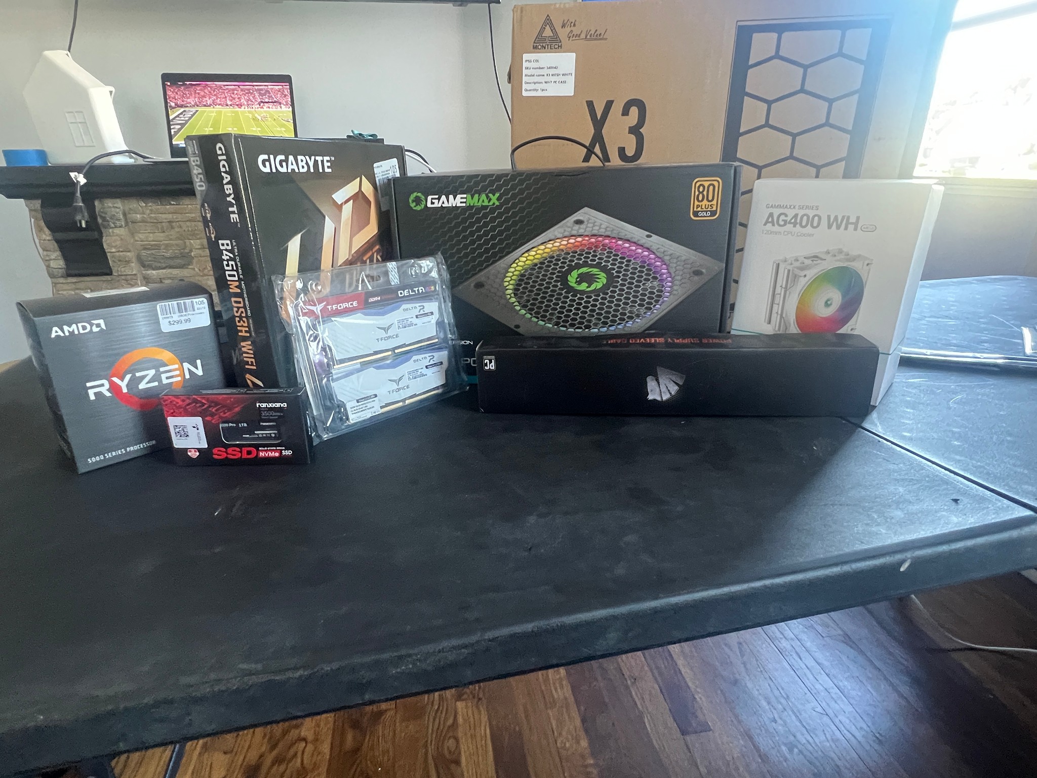 BLACK FRIDAY! RTX 3070| AMD 5600X| 32GB DDR RAM| 1TB