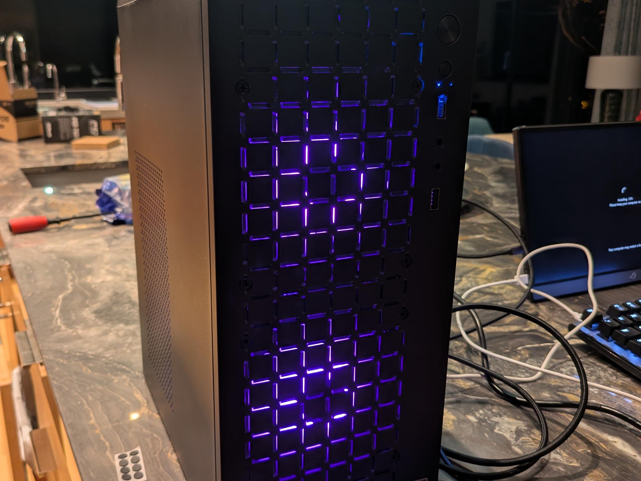 1080p Budget ITX - RX 6600M, Ryzen 5 5500, 32 GB RAM, 2 TB SSD