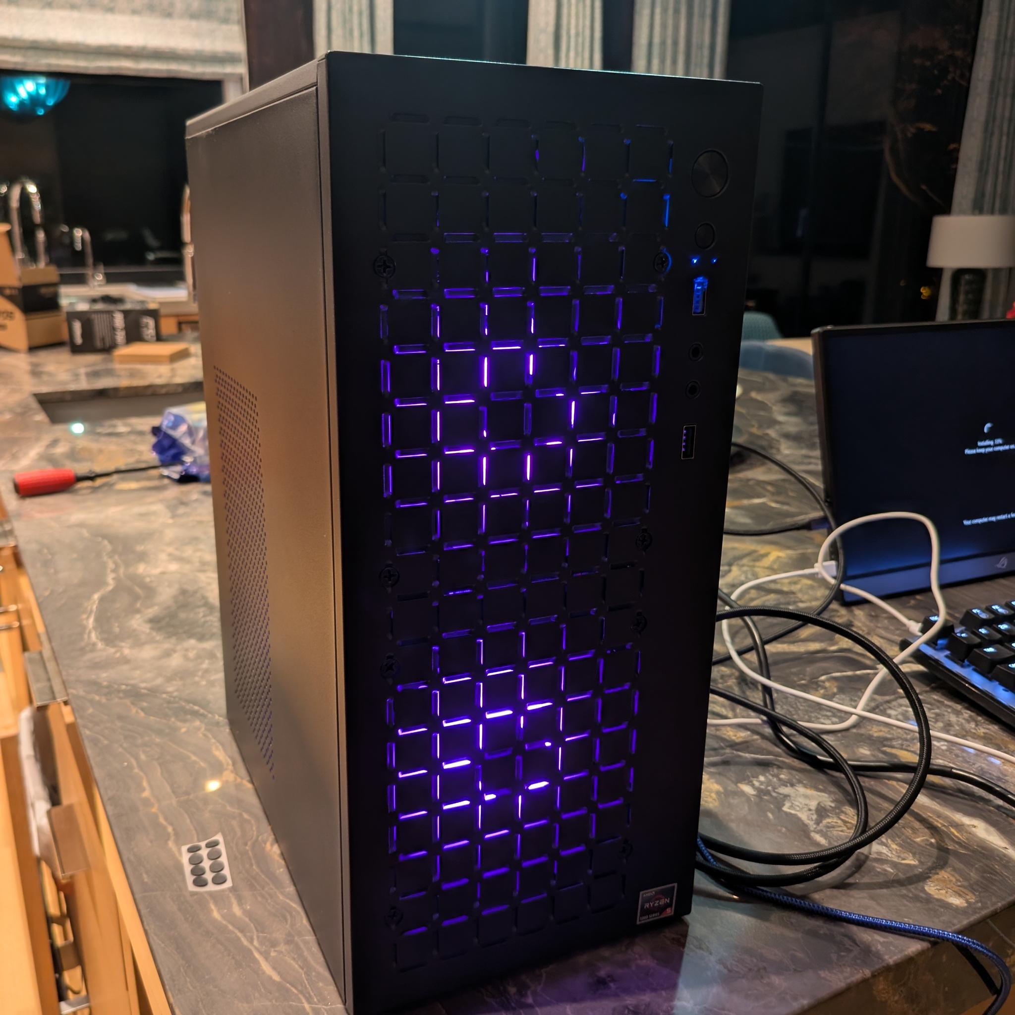1080p Budget ITX - RX 6600M, Ryzen 5 5500, 32 GB RAM, 2 TB SSD