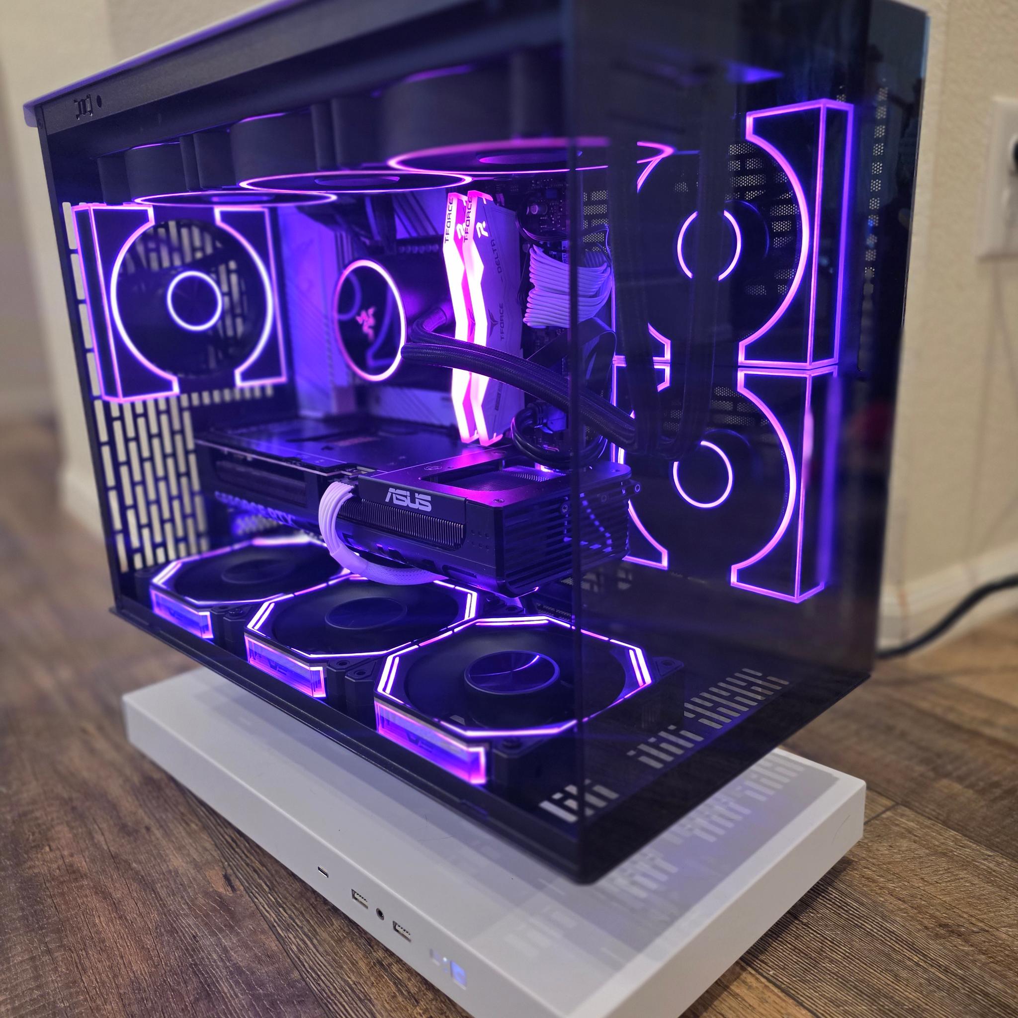 🎈"We all Float!"🎈 13900K | RTX 5070 | 32GB DDR5 | 1TB NVME