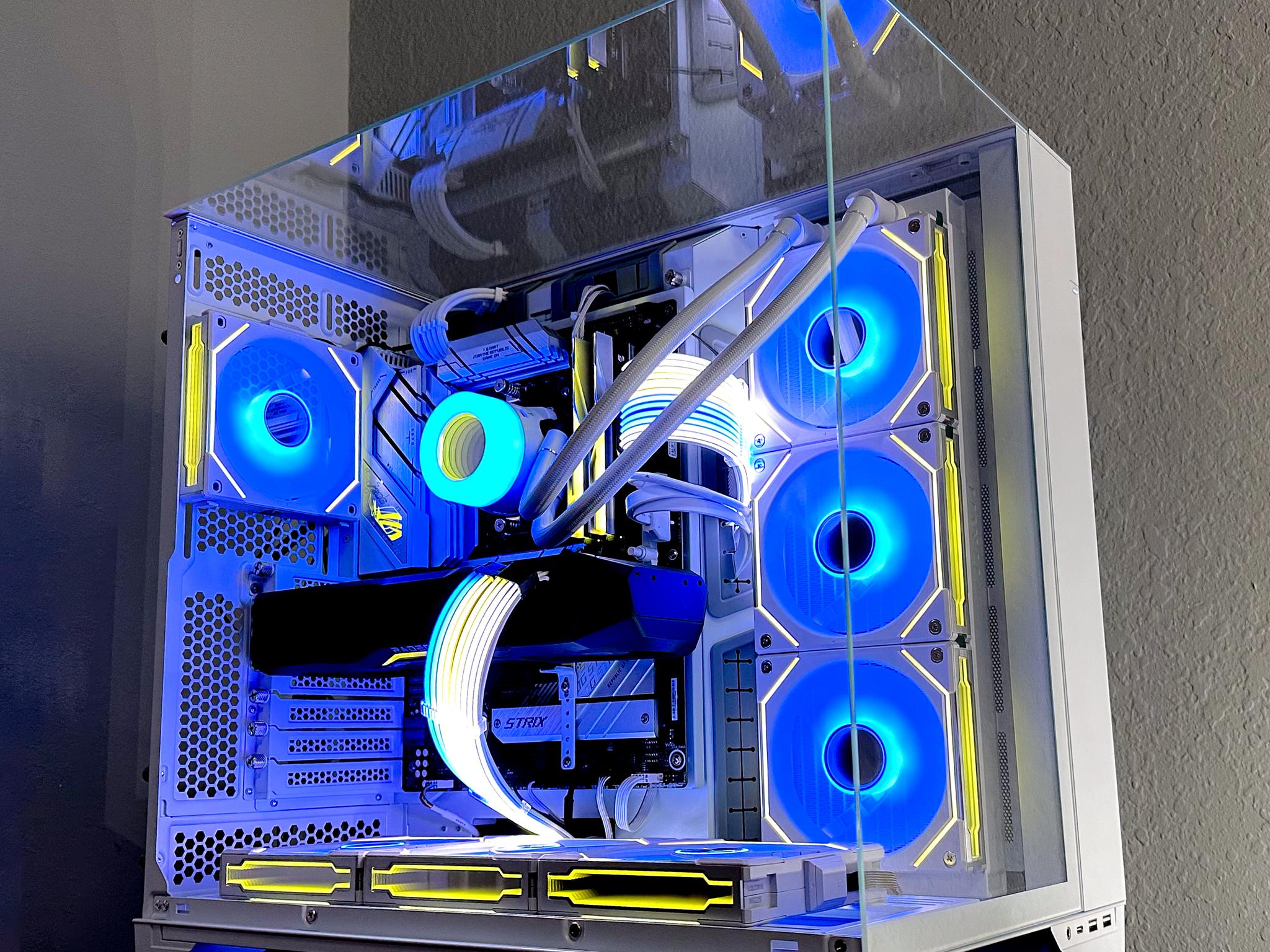 Ryzen 7 7700X|Radeon 7900 XTX 24 Gb in O11 Vision